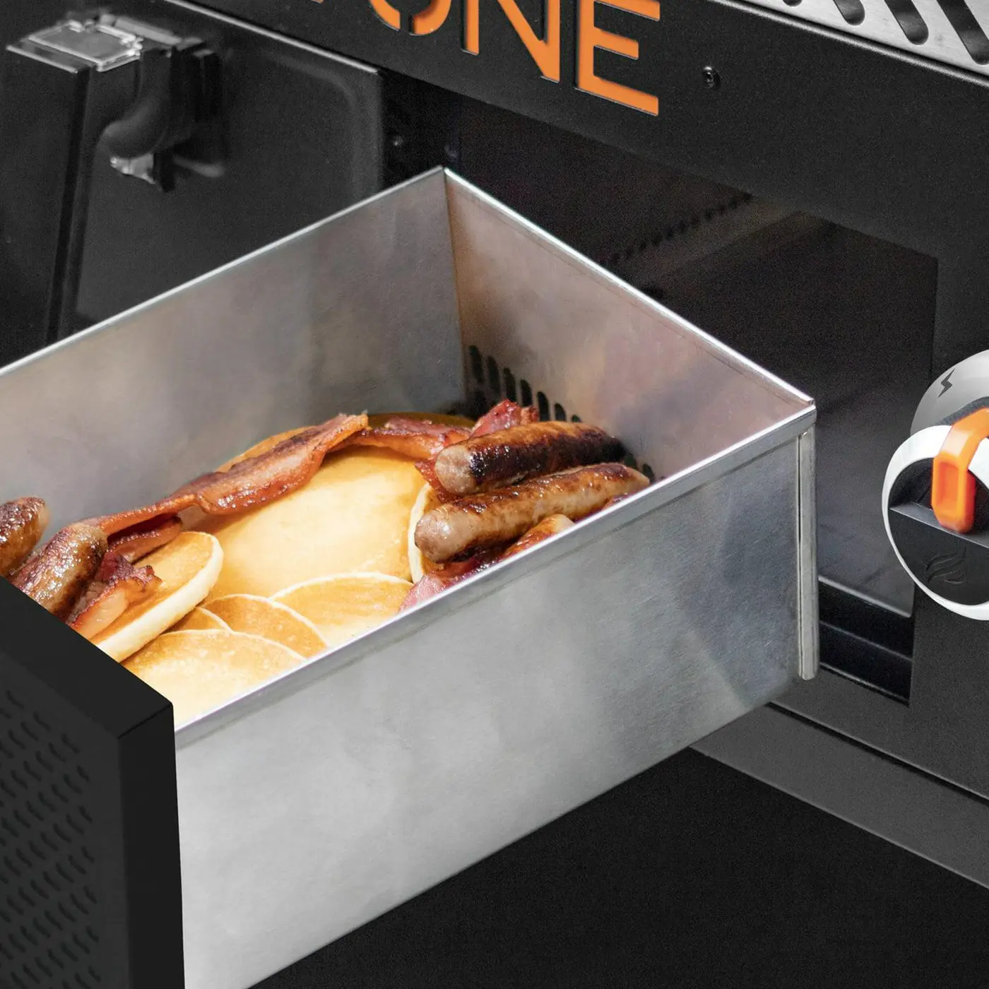 ���Clearance Sale���Blackstone 2-Burner 28 Griddle with Electric Air Fryer and Hood