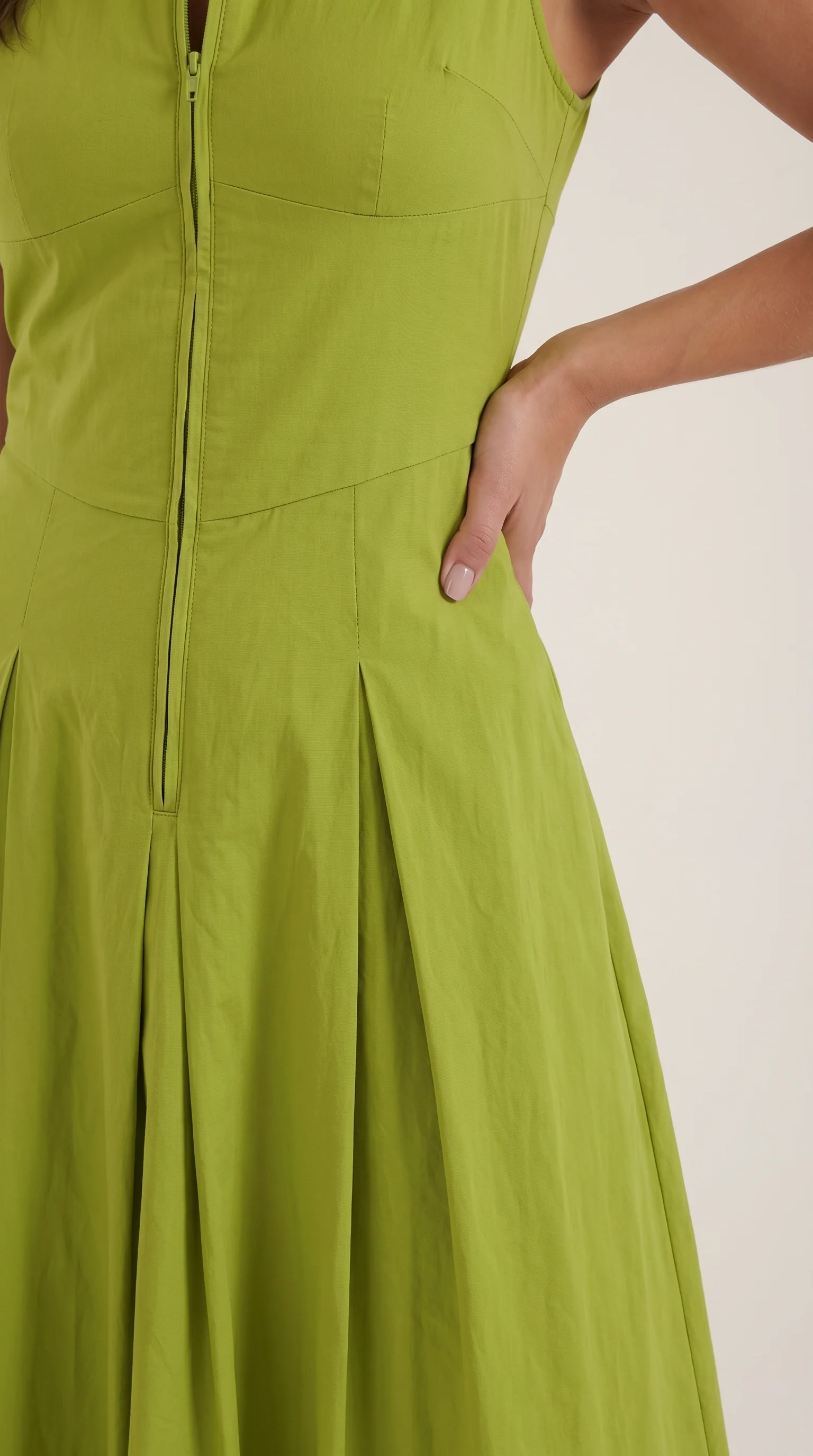 Midi-Kleid mit A-Linie