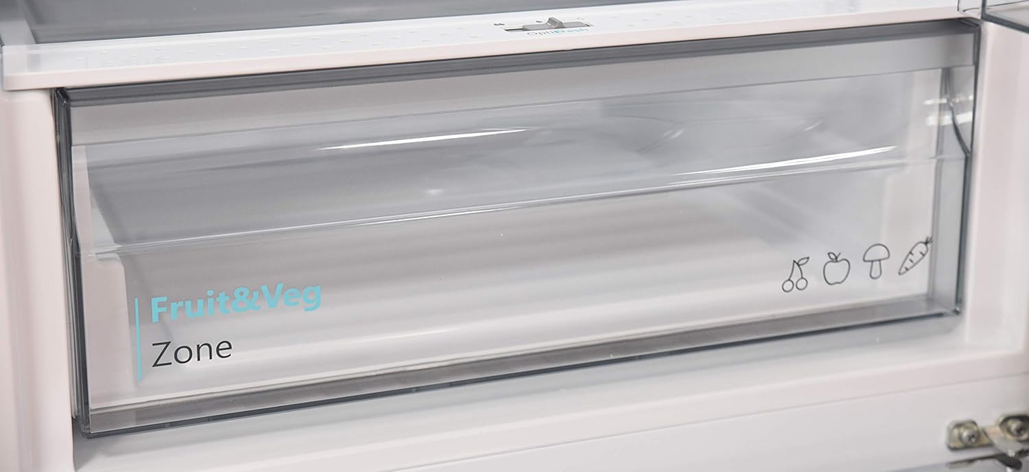 SHARP SJ-FBB05DTXLD-EU Kühl-Gefrier-Kombination freistehend 180 cm, EEK D, NanoFrost, 288 L Gesamtvolumen, Feuchtigkeits-Gemüsefach, Edelstahl Optik