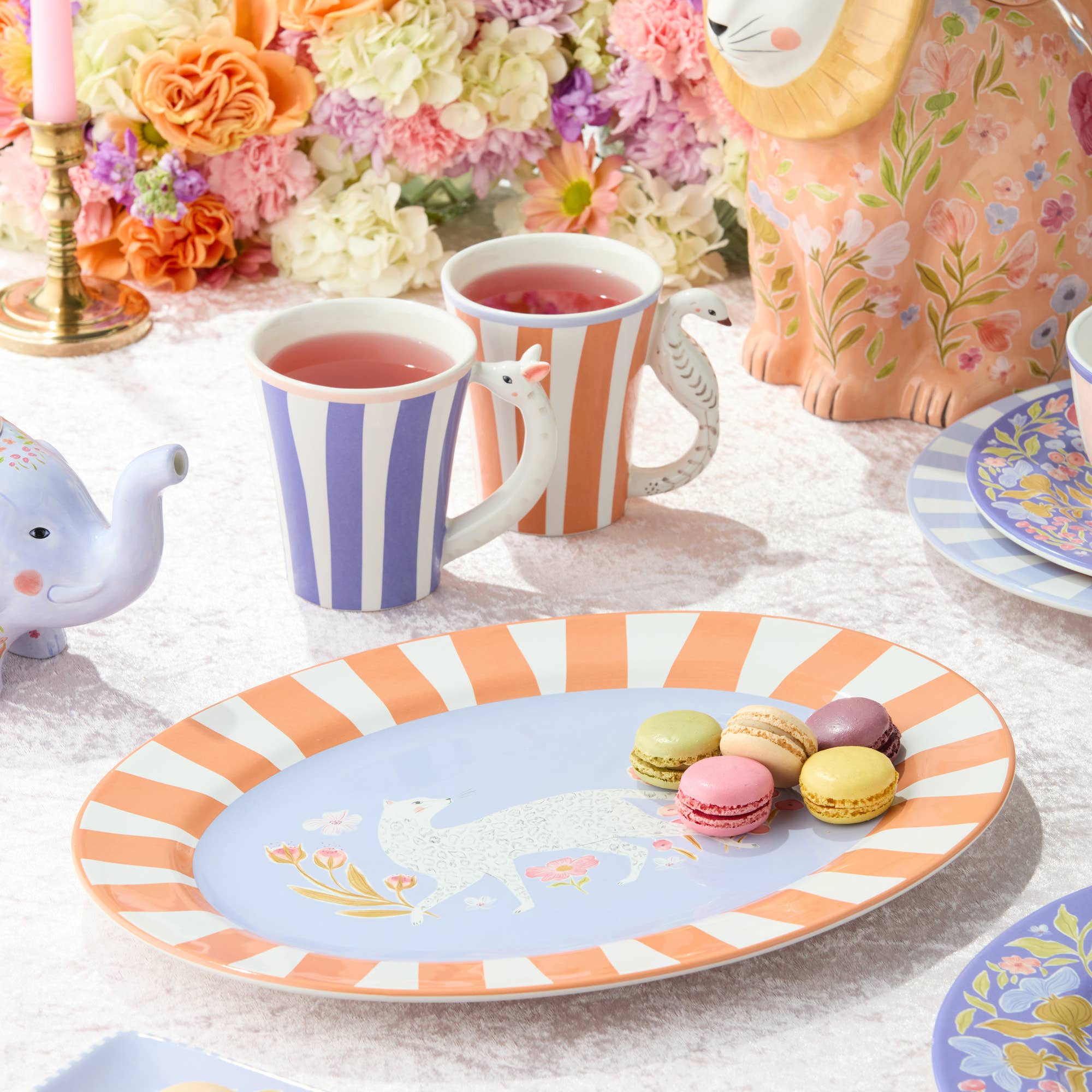 Menagerie Oval Platter 16