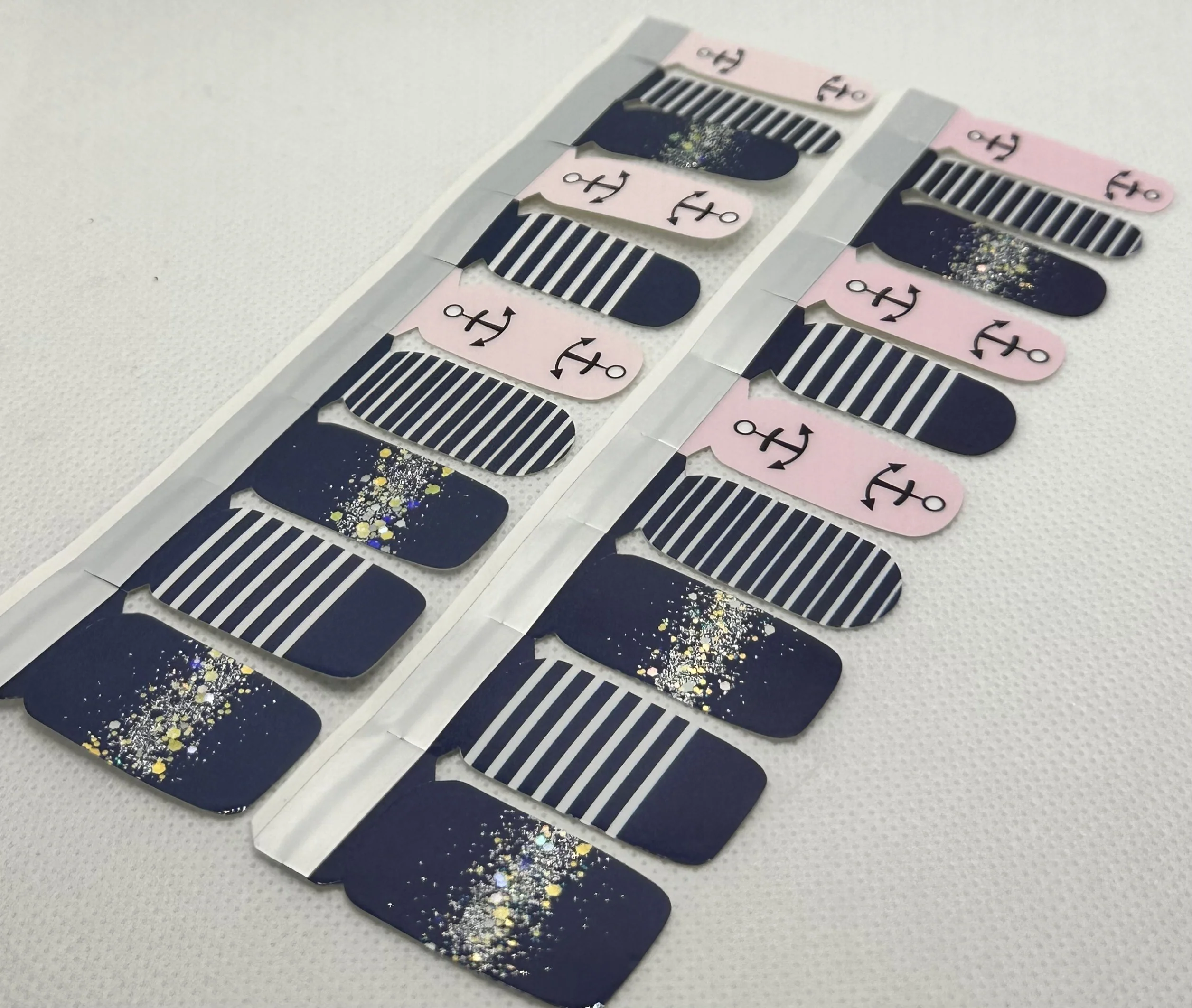 XL Navy Officer (Holo)