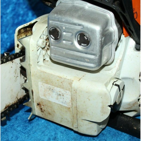 STIHL MS 271 Farm Boss Chainsaw, 50cc, 18′′ Bar, 3.5 HP, Anti-Vibration, Safety Features