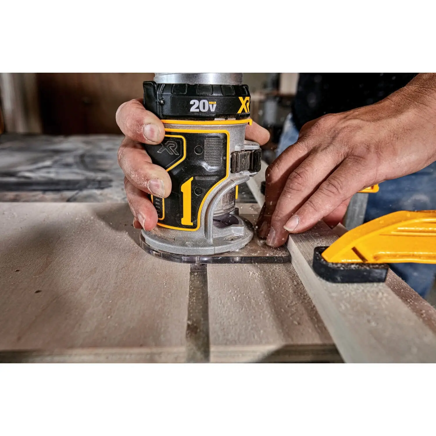 2025 DEWALT DCW600B-20V MAX XR Draadloze Freesmachine, Koolborstelloos, Alleen Gereedschap