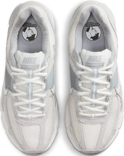 Nike Zoom Women's Vomero 5
