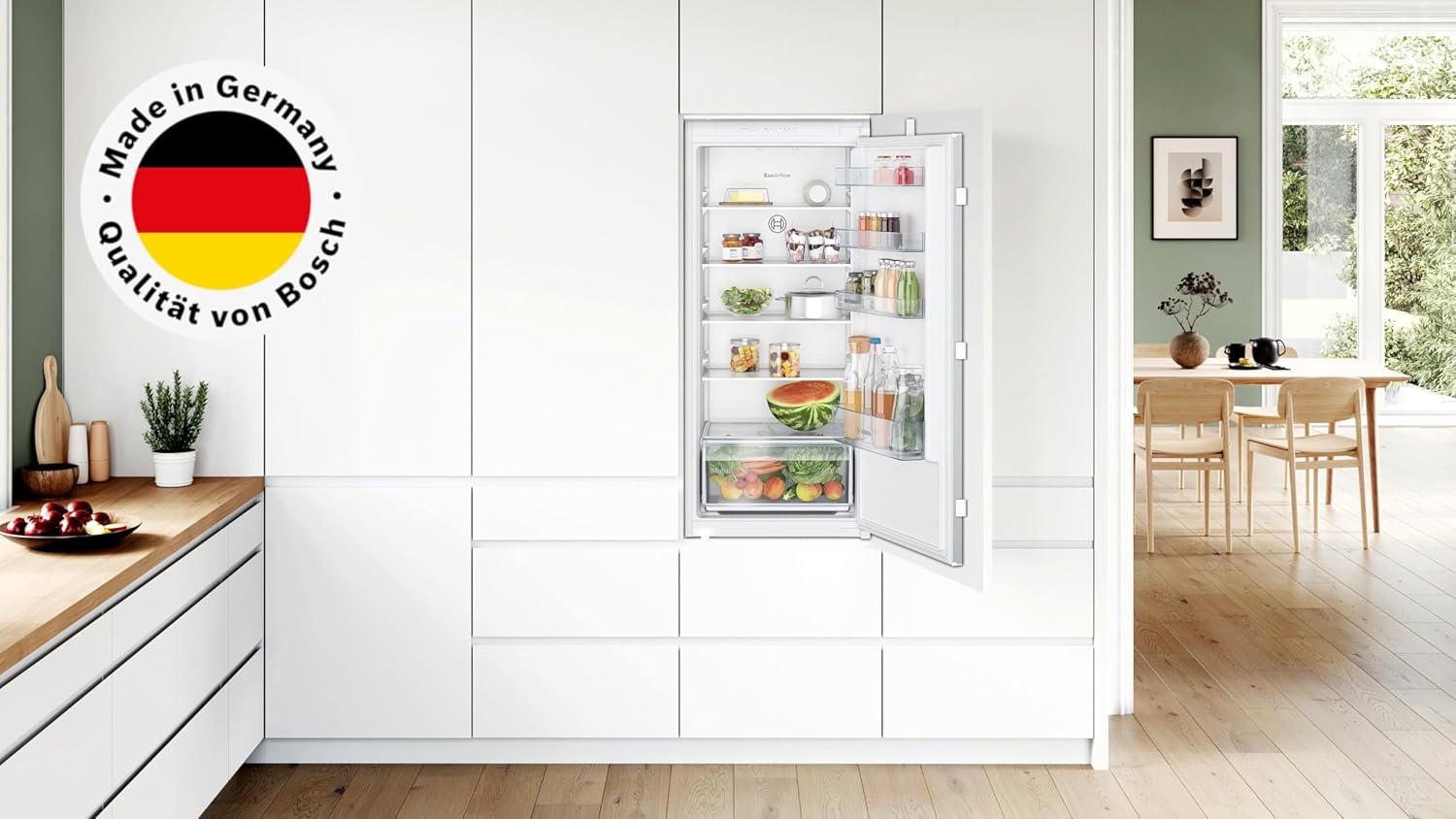 KIR41NSE0 Einbau-Kühlschrank Serie 2, integrierbarer Kühlautomat 122 x 56 cm, 204 L Kühlen, Made in Germany, Schleppscharnier, MultiBox XXL, LED-Beleuchtung, EcoAirflow, SuperCooling