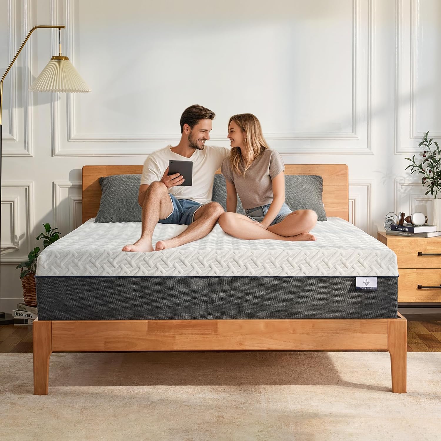 Queen Memory Foam Mattress. 10 Inch Queen Size Mattress in a Box. Green Tea Gel Infused Foam for Pressure Relief and Cool Sleep. Foam Made in USA. CertiPUR-US Certified. Medium Firm