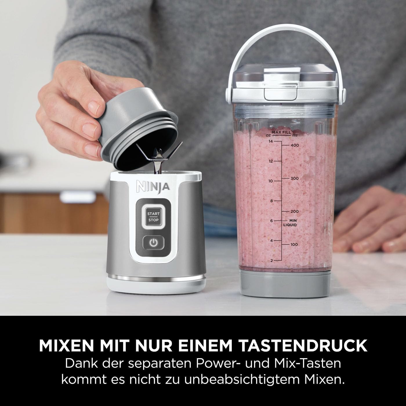 Ninja Blast Tragbarer Mixer / Blender / Smoothie Maker, 530ml Becher, Auslaufsicherer Deckel, Leistungsstarker Mini Standmixer, Kabellos & Wiederaufladbar, Zerkleinert Eis & Obst, Schwarz, BC151EUBK