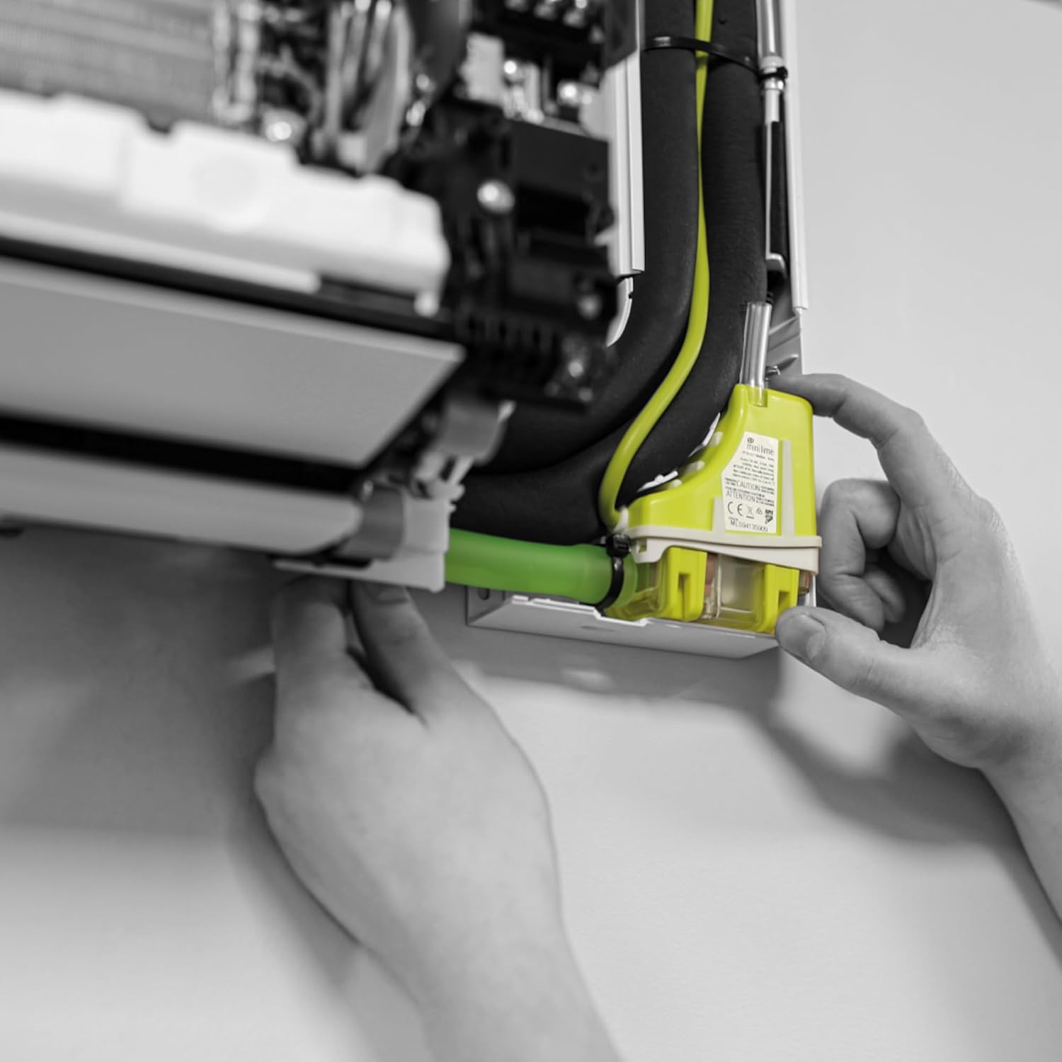 ASPEN Silent + Mini Lime Eckkanal- Kondensatpumpe für Wand- Klimageräte / 5. Generation (Slimline)