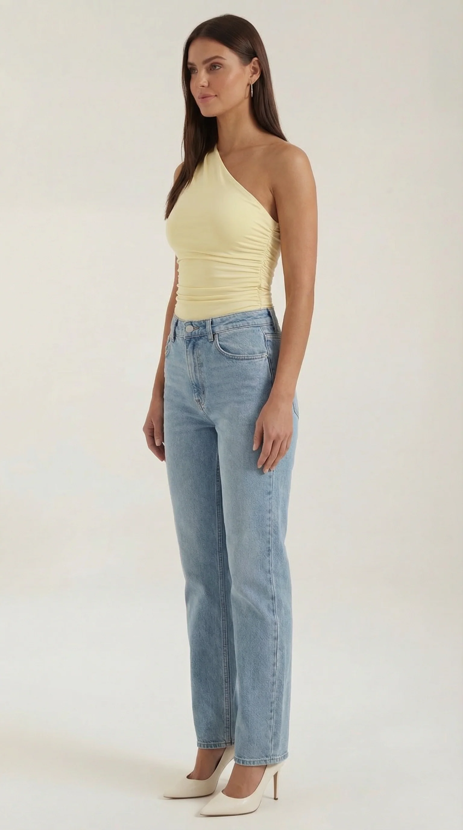 ?rmelloses One-Shoulder-Top mit seitlicher Raffung