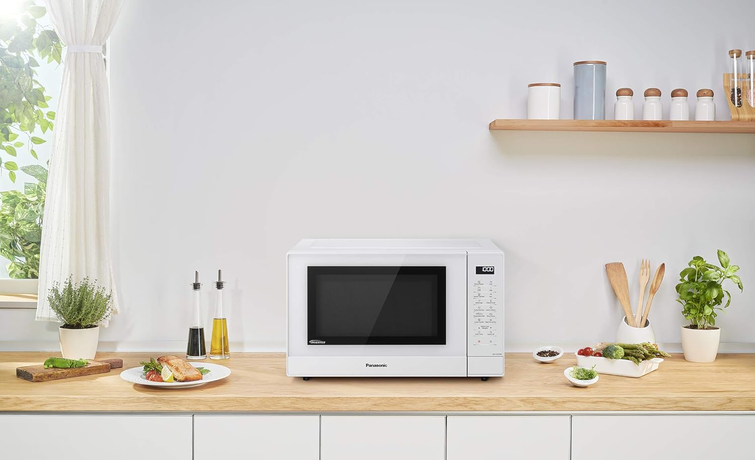 Panasonic NN-GT45KWSUG Kombi-Mikrowelle, Inverter, mit Grill, 24 automatische Programme, Junior-Menü, Feuchtigkeitssensor, 1000, Stahl Aus Kunststoff, 31 liters, Weiß