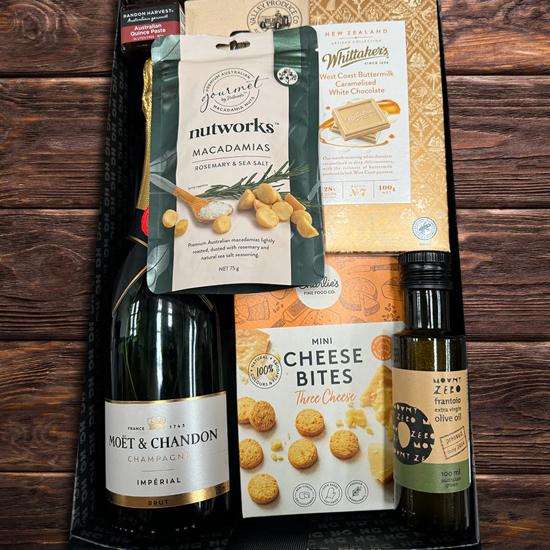 Moet Champagne & Nibbles