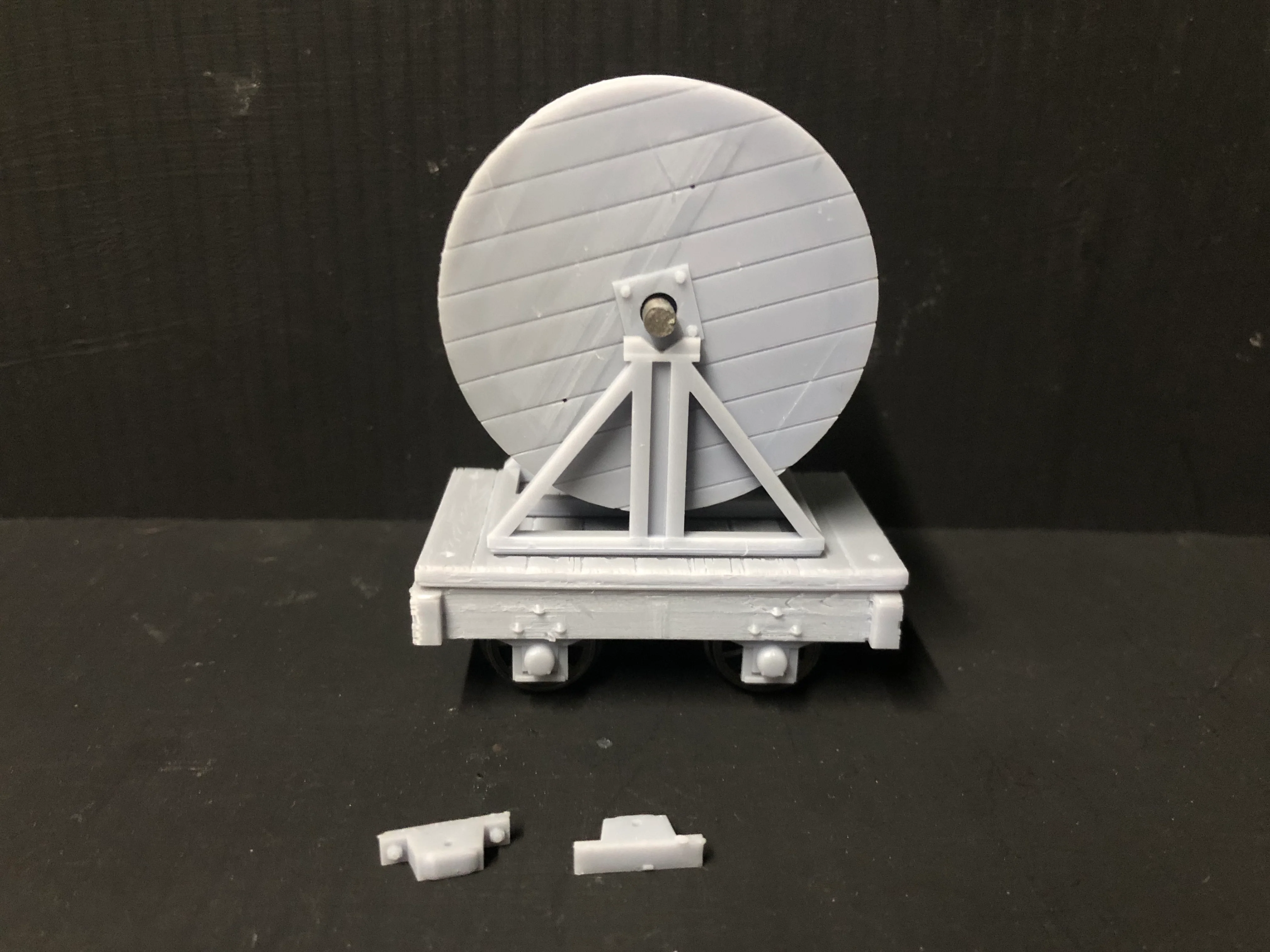 GN15 Narrow Gauge Cable Wagon with Wheels - Model Railway Freight