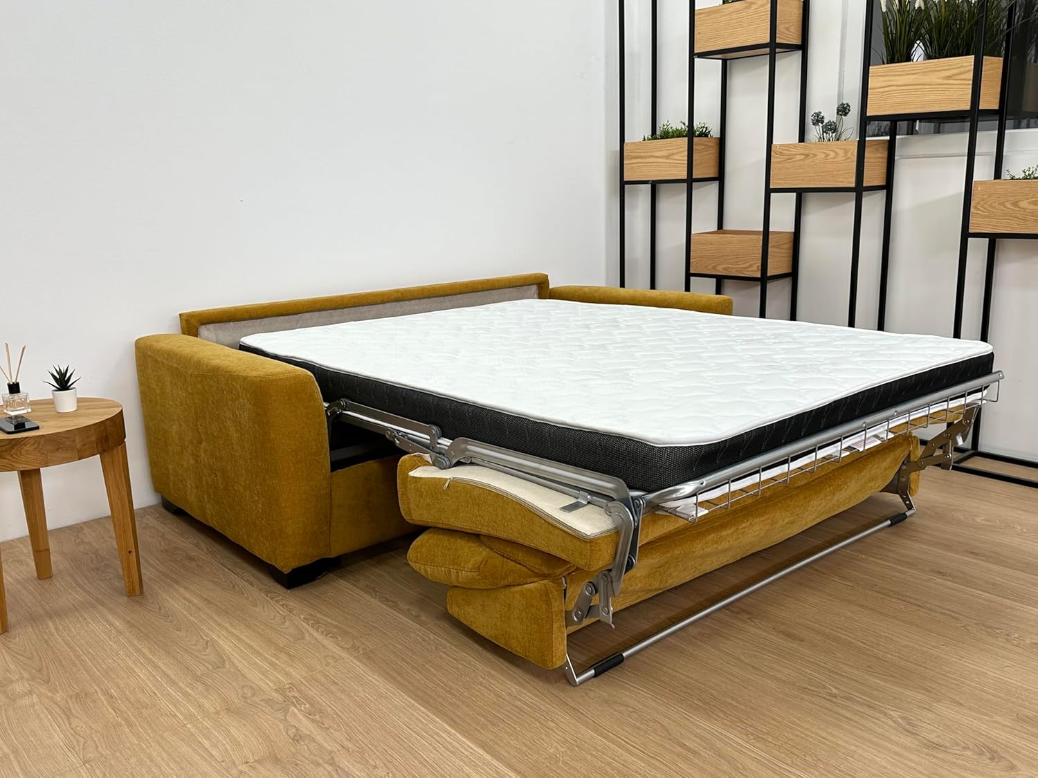 f60 Sofa mit Schlaffunktion - 3 Sitzer Schlafsofa und Klappsofa mit hochwertiger Kaltschaummatratze & CATAS Bettgestell - Schlafcouch mit Bettfunktion gelb (Honey Melon)