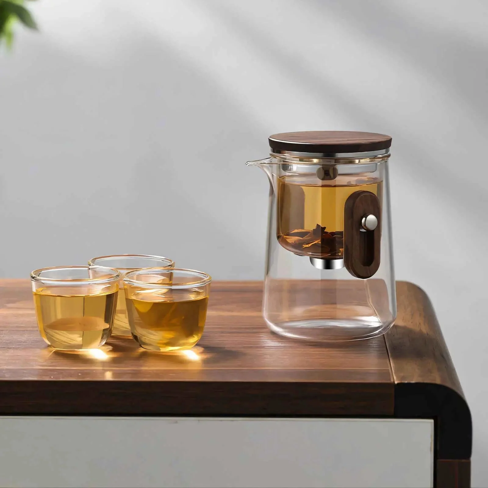Reise-Teeset aus Glas
