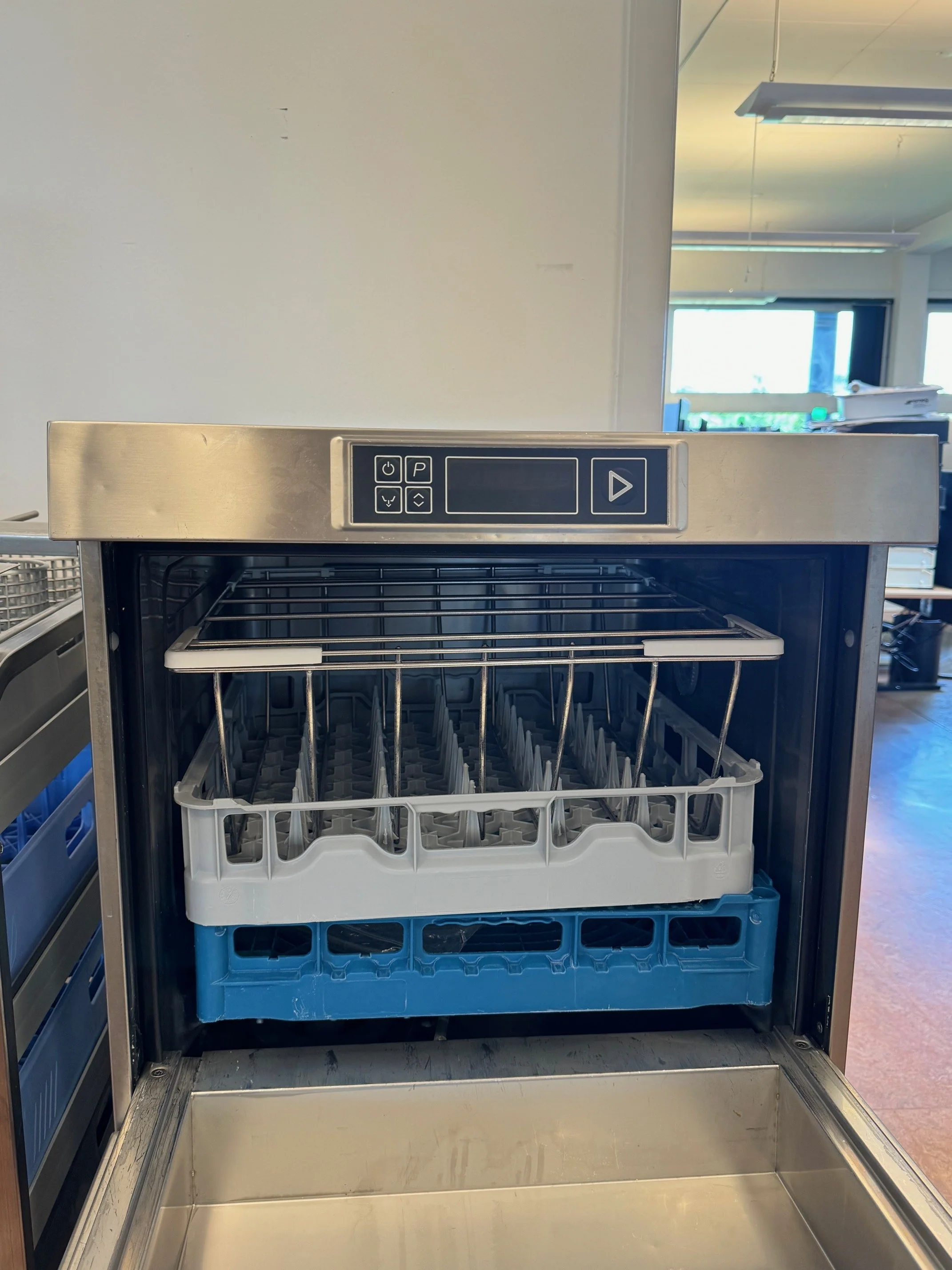 Smeg UD516D opvasker (brugt).