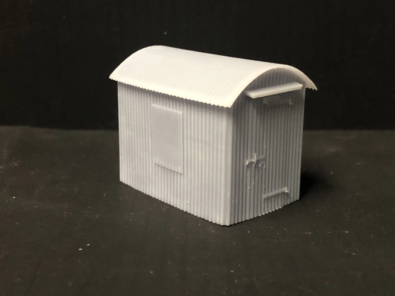 Two Lamp huts with glazing - OO9/OO/HO based on Buckfastleigh buildings