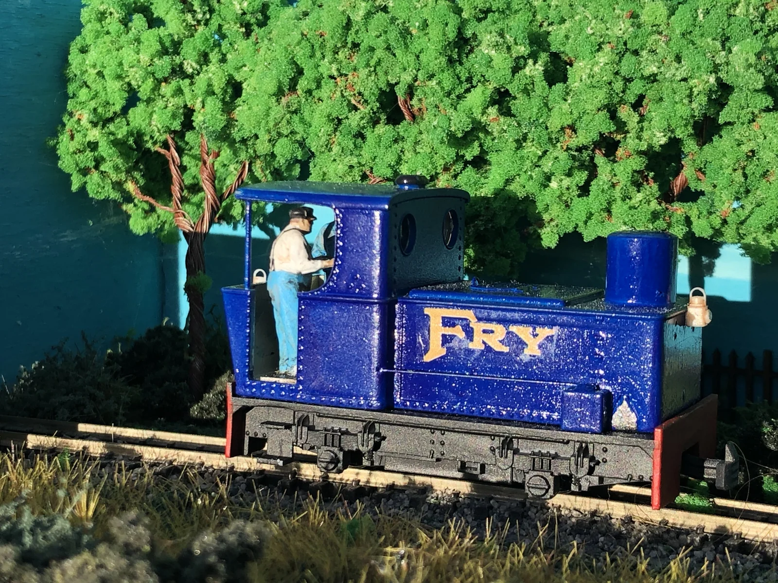 OO9/009 100 HP Sentinel Steam (Fry) Locomotive fits the Kato chassis 11-109