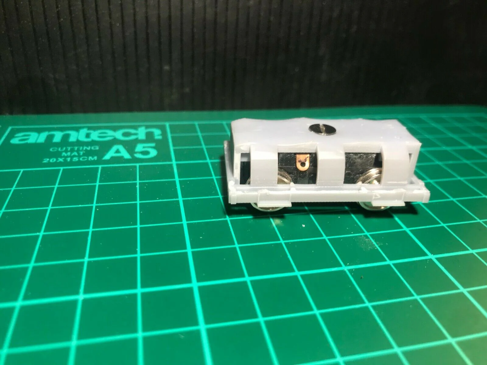 OO Wickham Fire Tender with a static display option