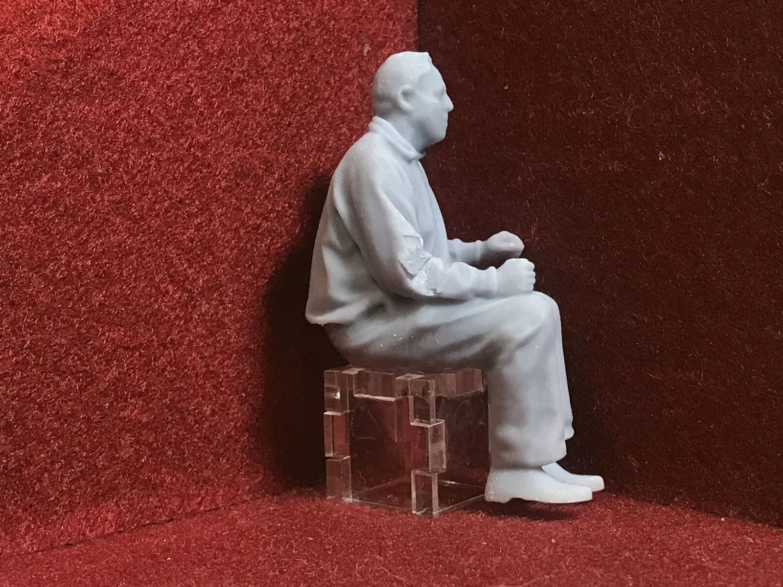G-Scale figure seated driver - 3D scan of a real person - M043 (also GN15)