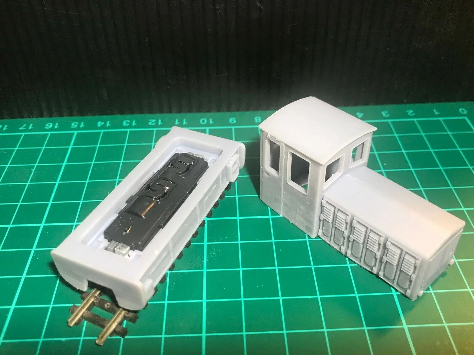 OO9 009 Diesel Locomotive Shunter Body For KATO 109