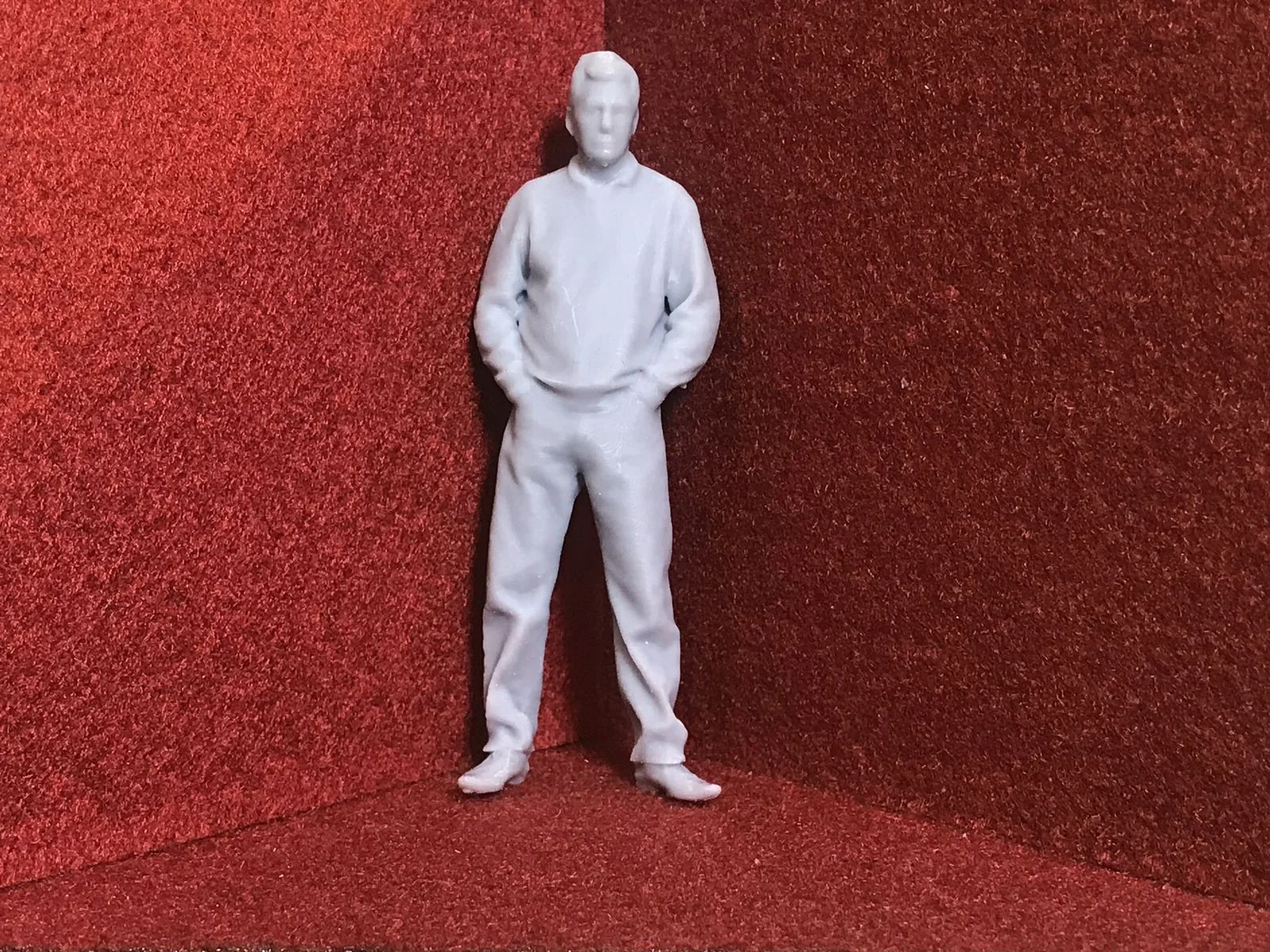 G-Scale figure with hands in pockets - 3D scan of a real person - M002  (GN15)