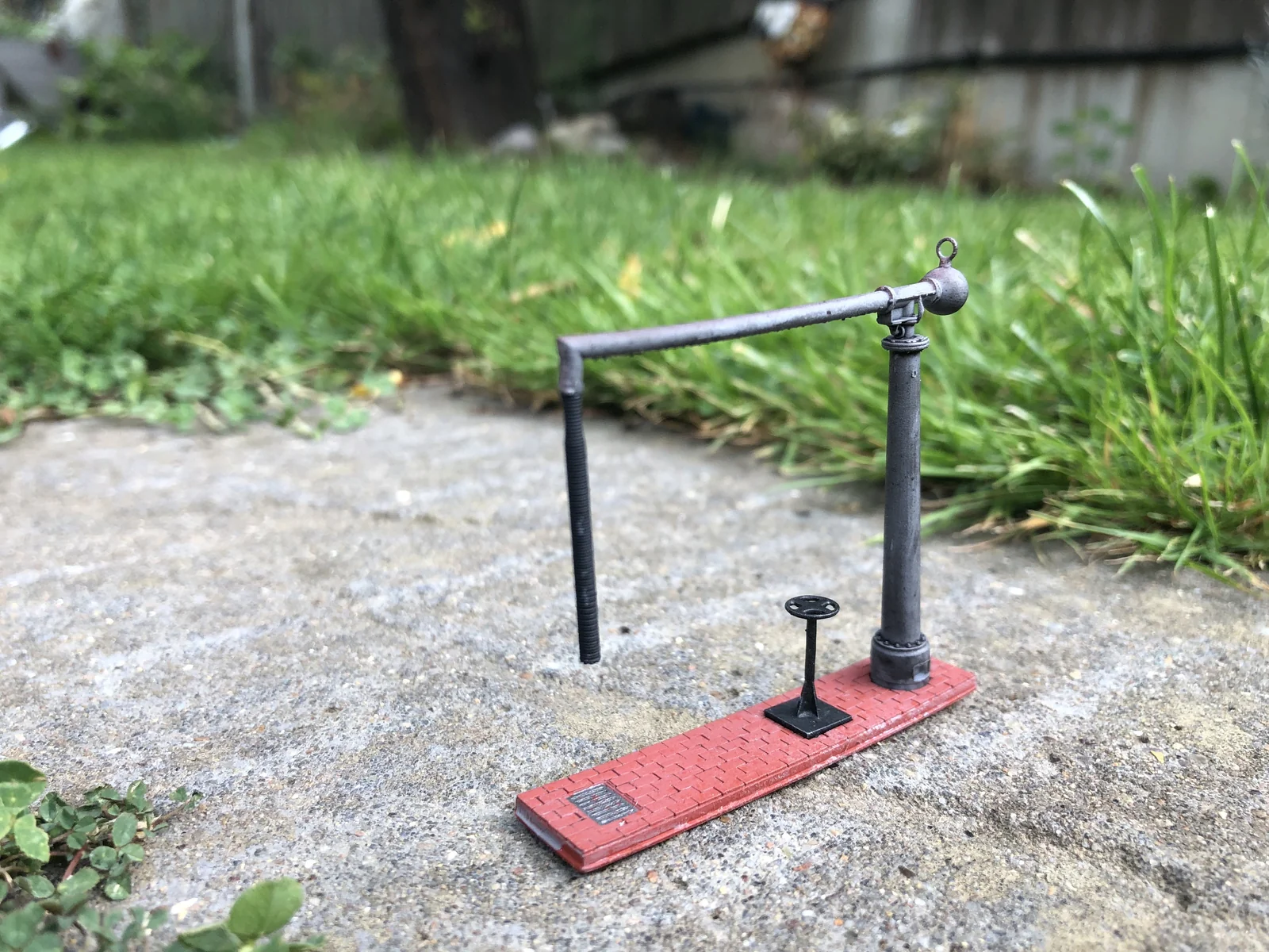 OO GAUGE (OO9) GER/LNER WATER CRANE KIT , based on Weybourne Station