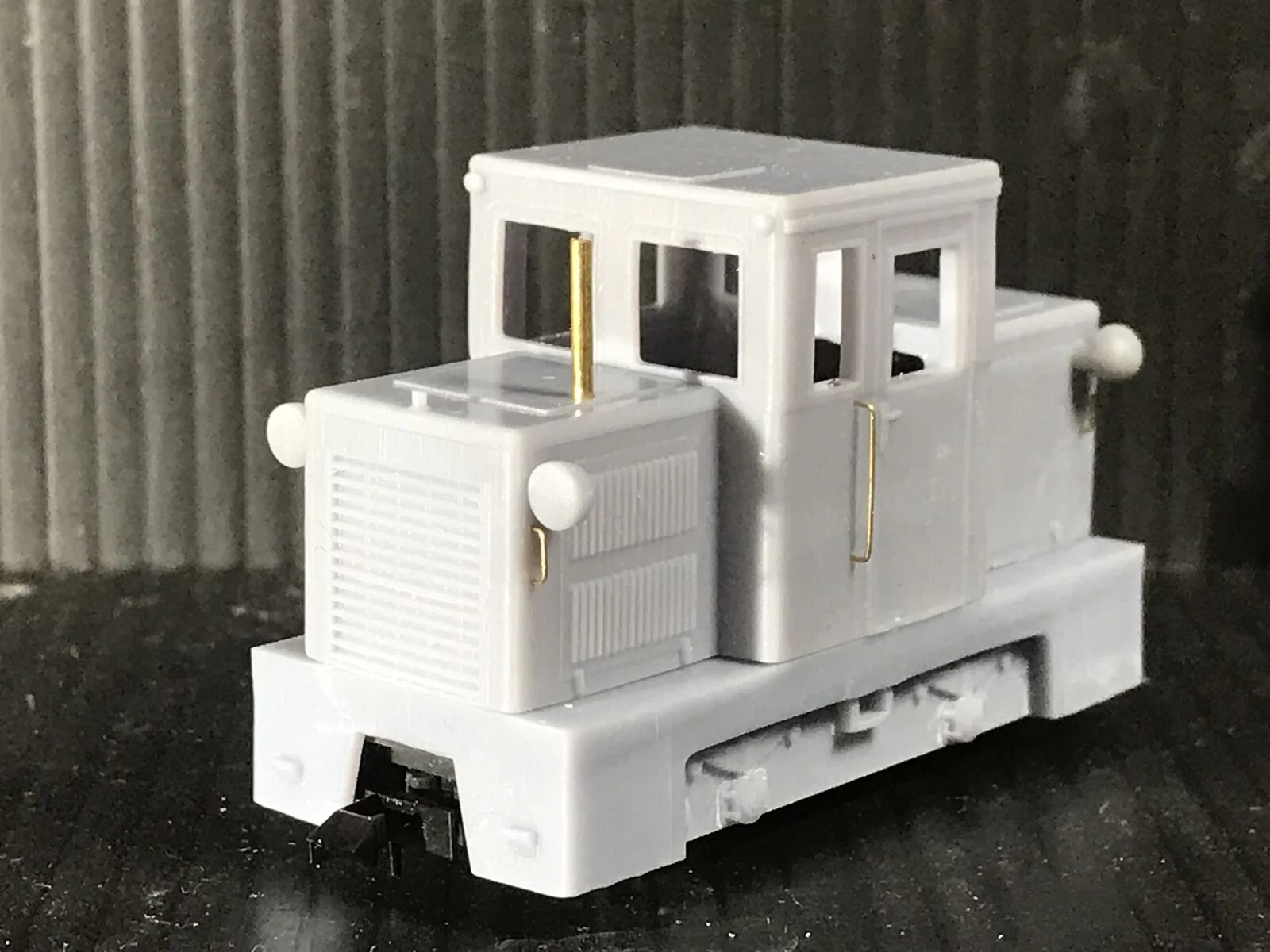 OO9 009 Hungarian Forestry Diesel Narrow Gauge Locomotive Body For KATO 109