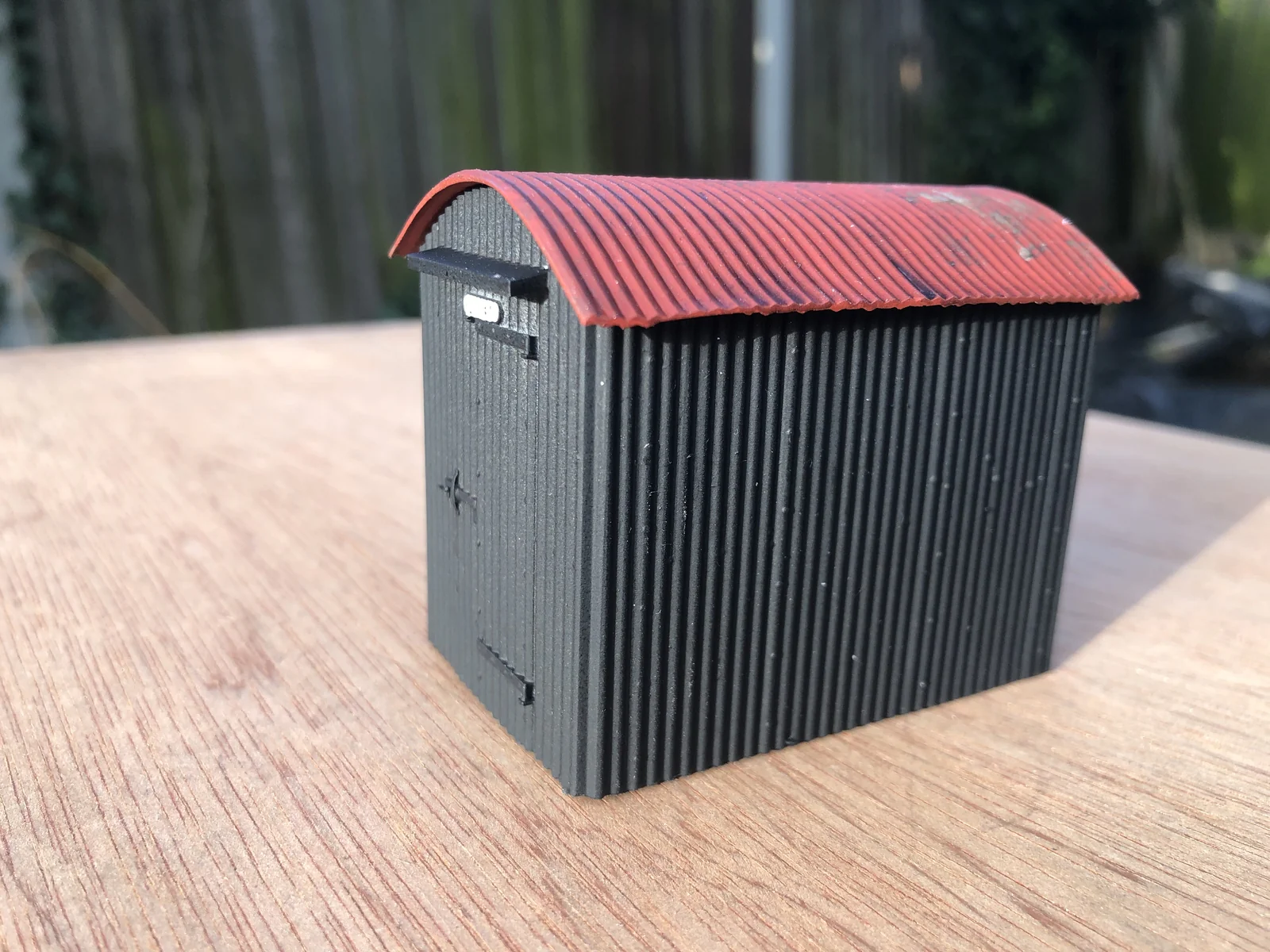 Lamp hut with glazing - O Gauge/O-16.5 based on Buckfastleigh building