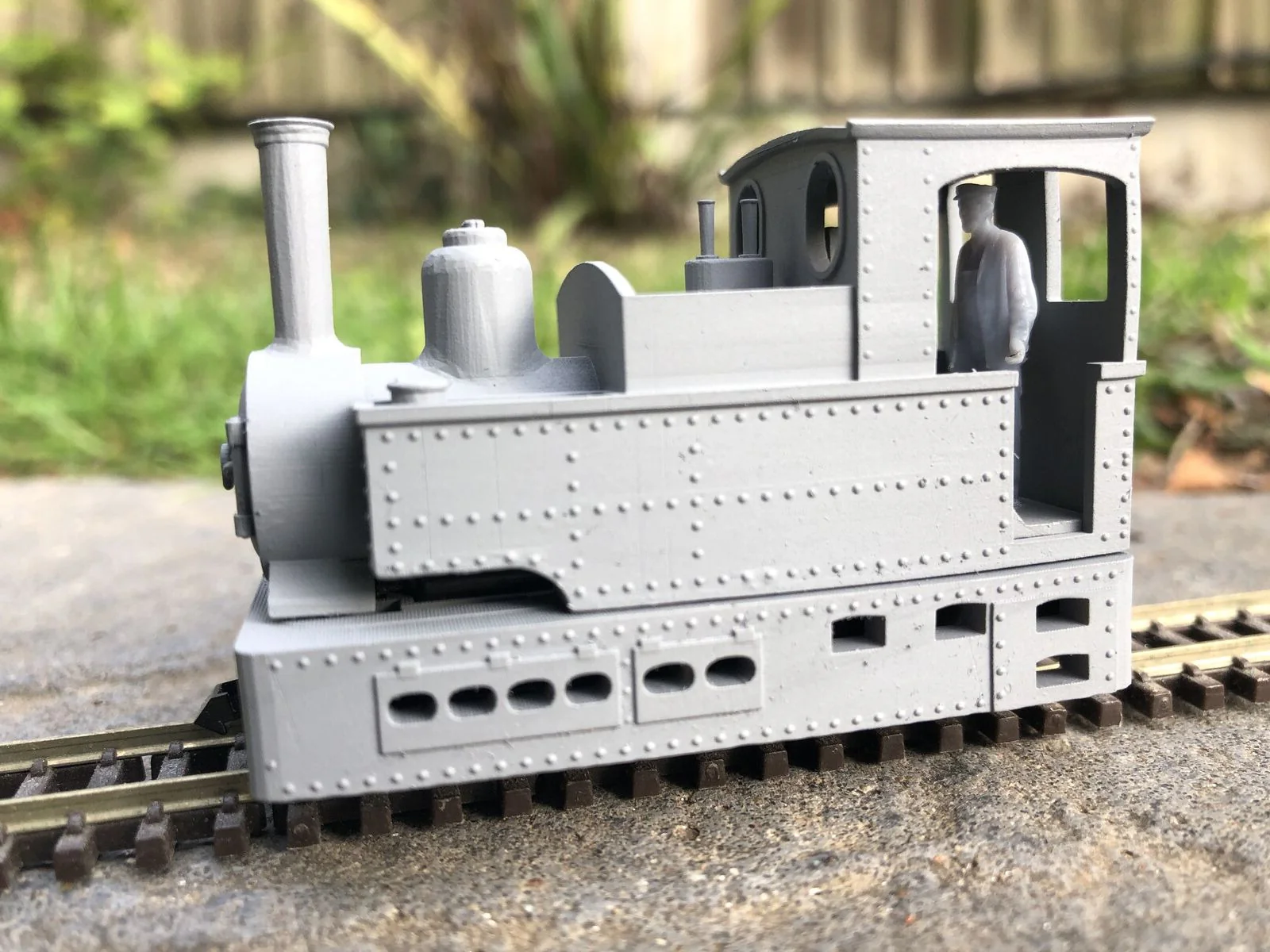 OO9/009 Steam Locomotive with Coal Bunker fits the Kato chassis 11-109
