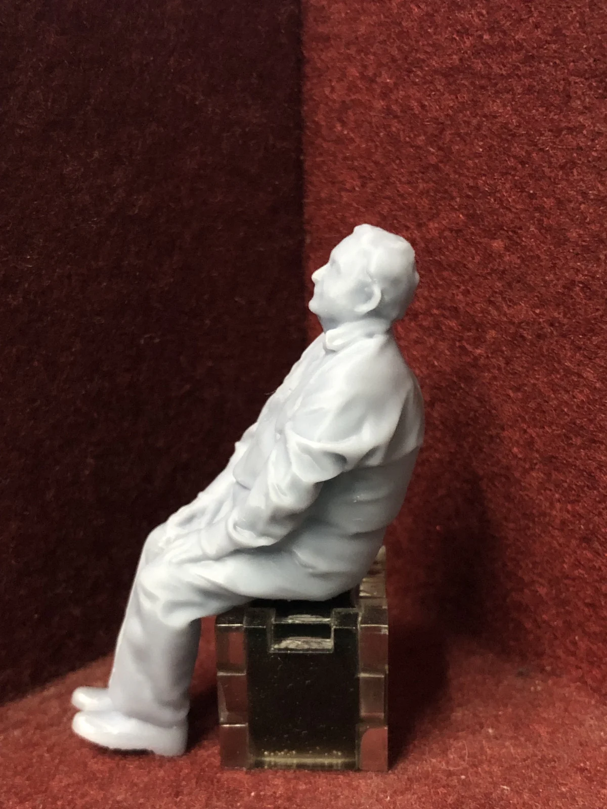 G-Scale Seated figure - 3D scan of a real person - MD031 (also GN15)