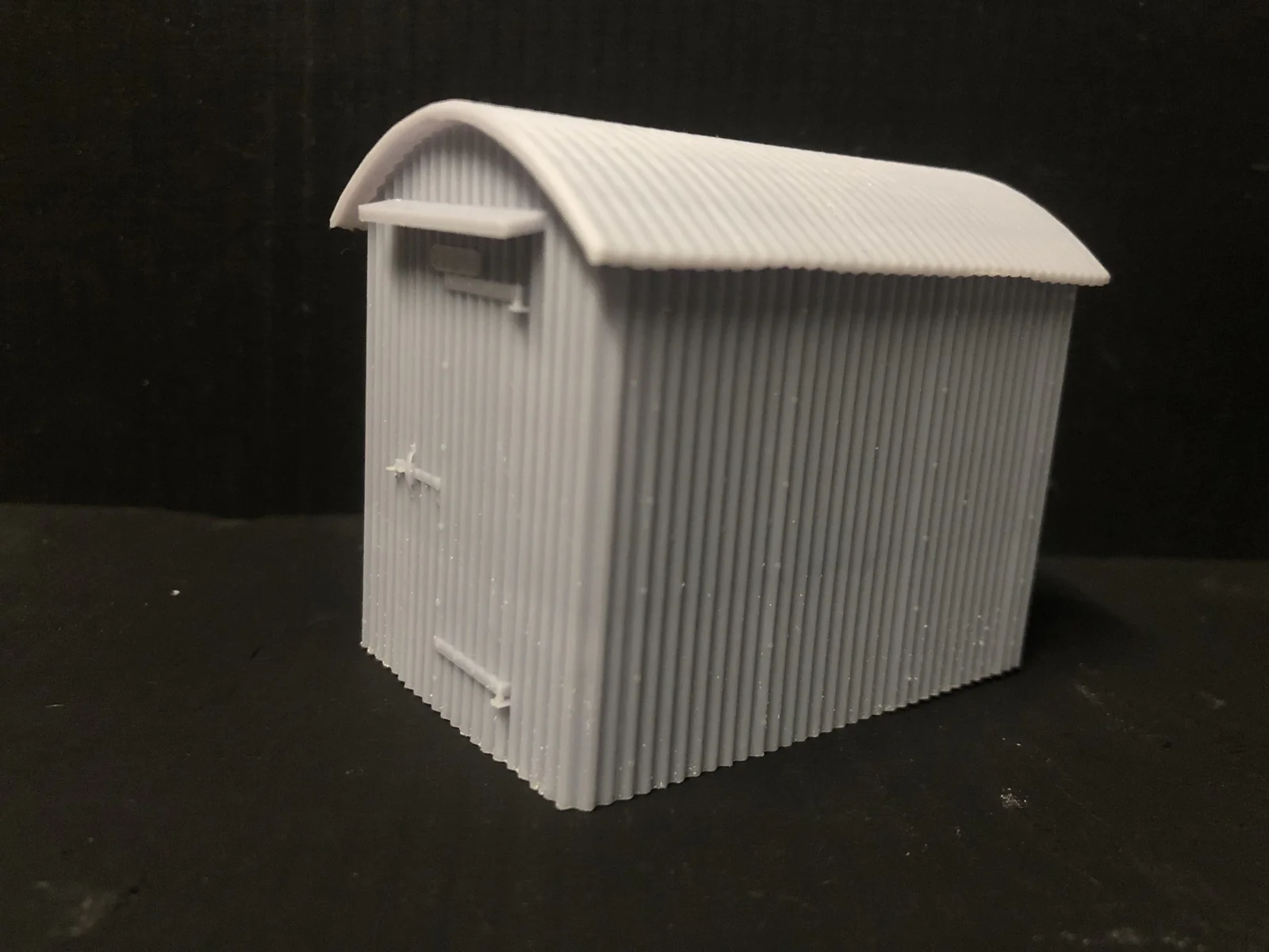 Lamp hut with glazing - O Gauge/O-16.5 based on Buckfastleigh building