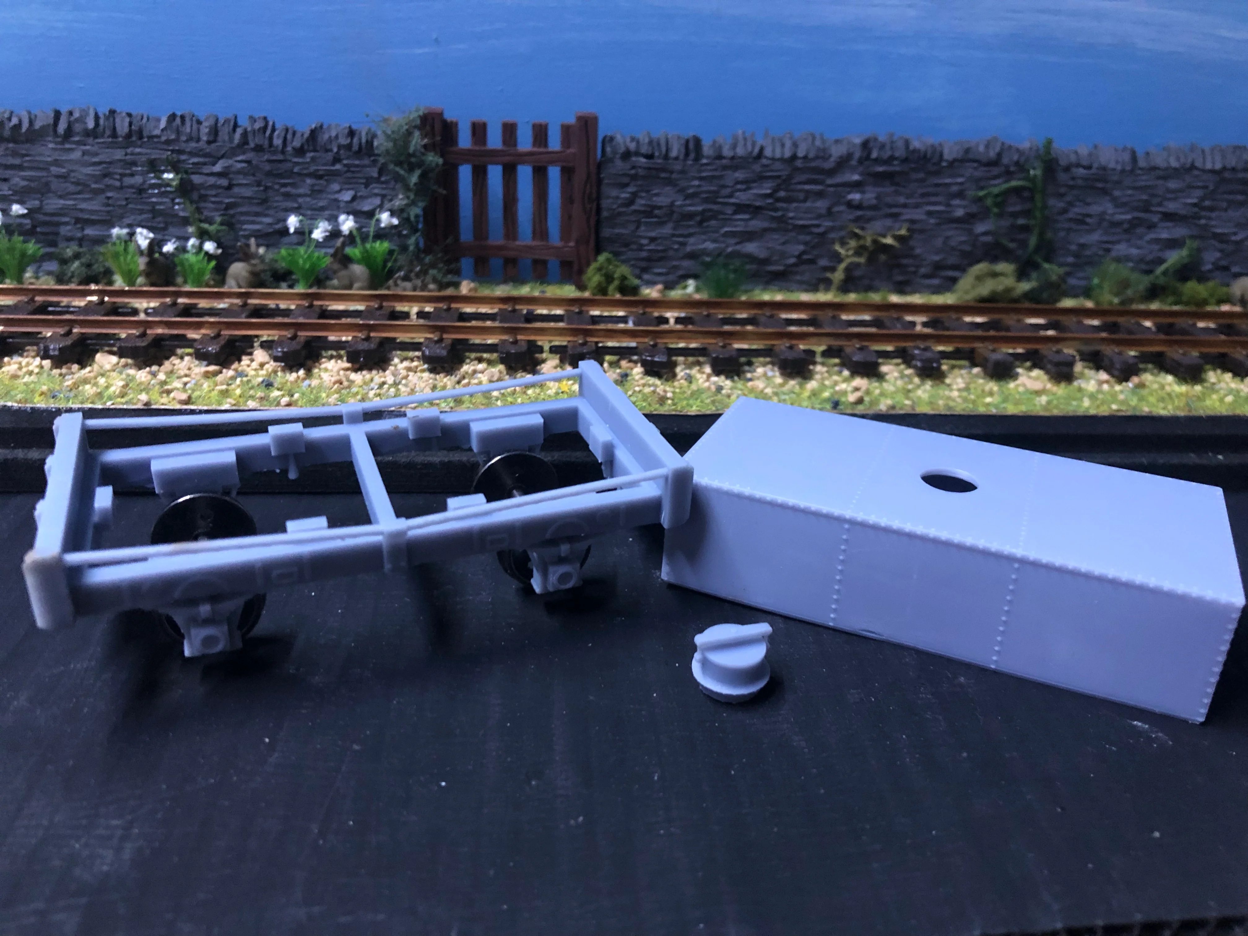 Gn15 Narrow Gauge Water Tank - with wheels