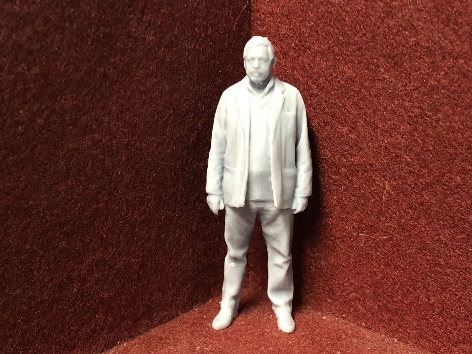 G-Scale figure - 3D scan of a real person in jacket - M016 (also GN15)