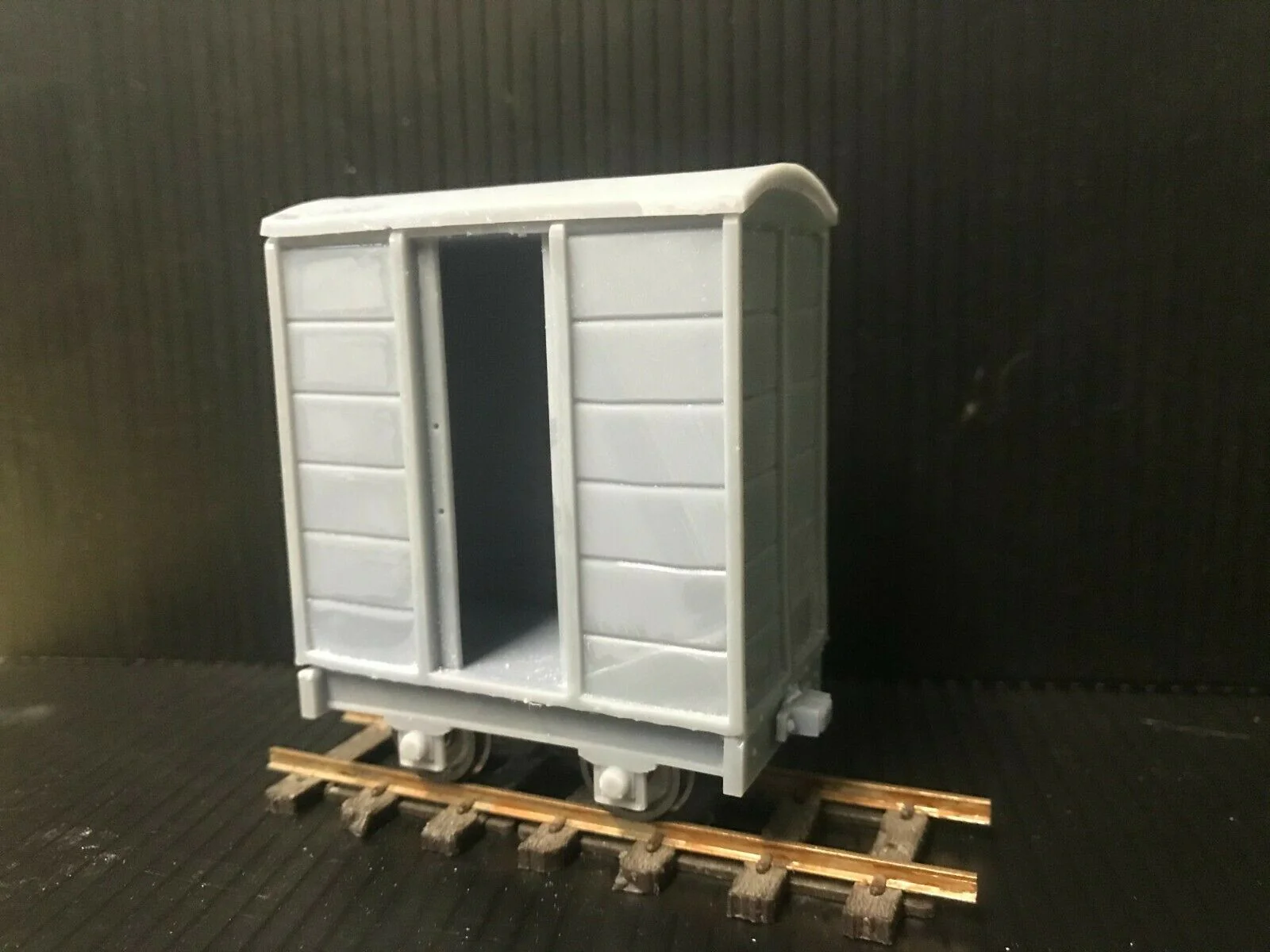 Gn15 Box Van Kit with wheels