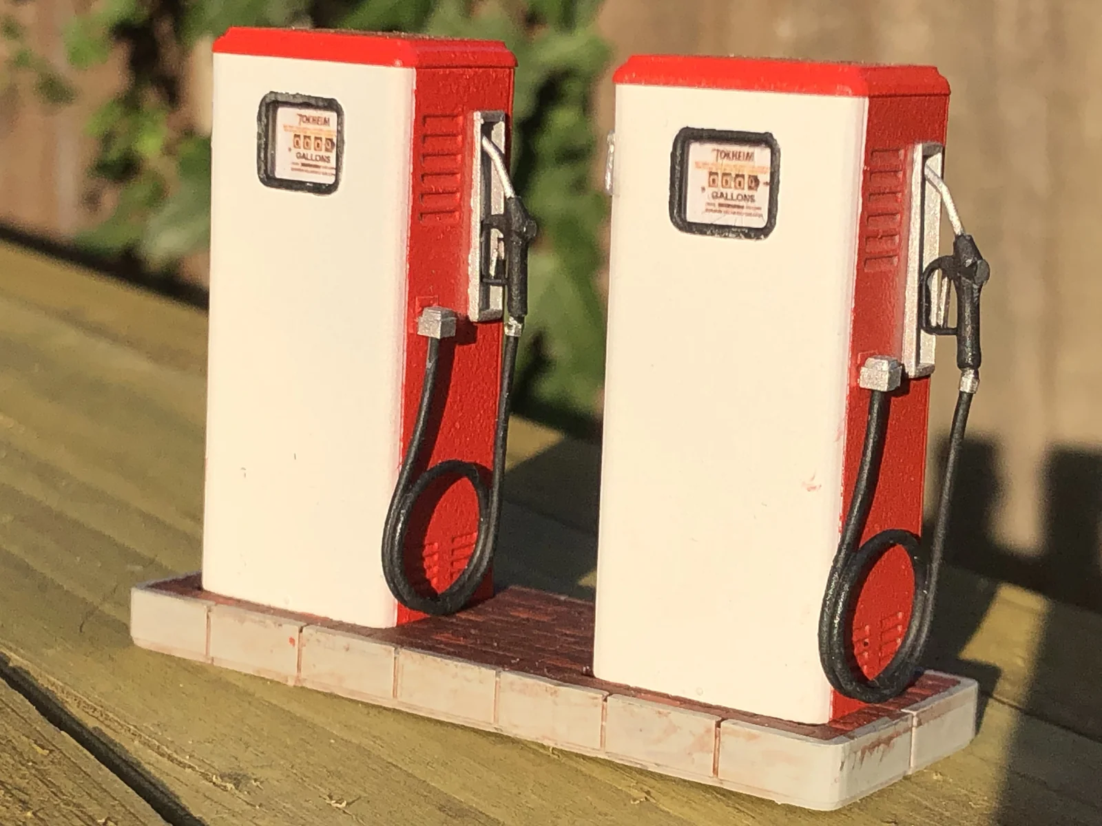 G-scale model scenery - Tokheim Petrol and Diesel pumps  - suitable for GN15