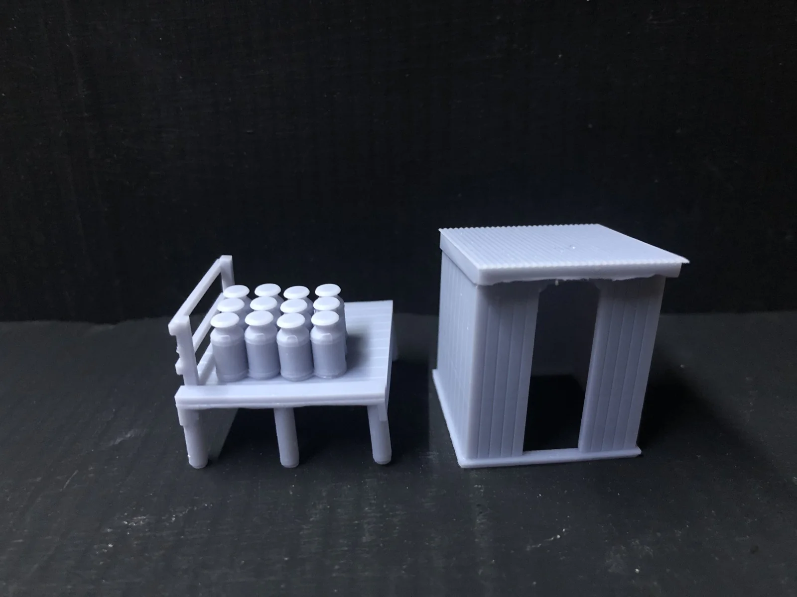 Ebdon Lane Halt and Milk Stand along with 12 Milk Churns - OO9/OO/HO