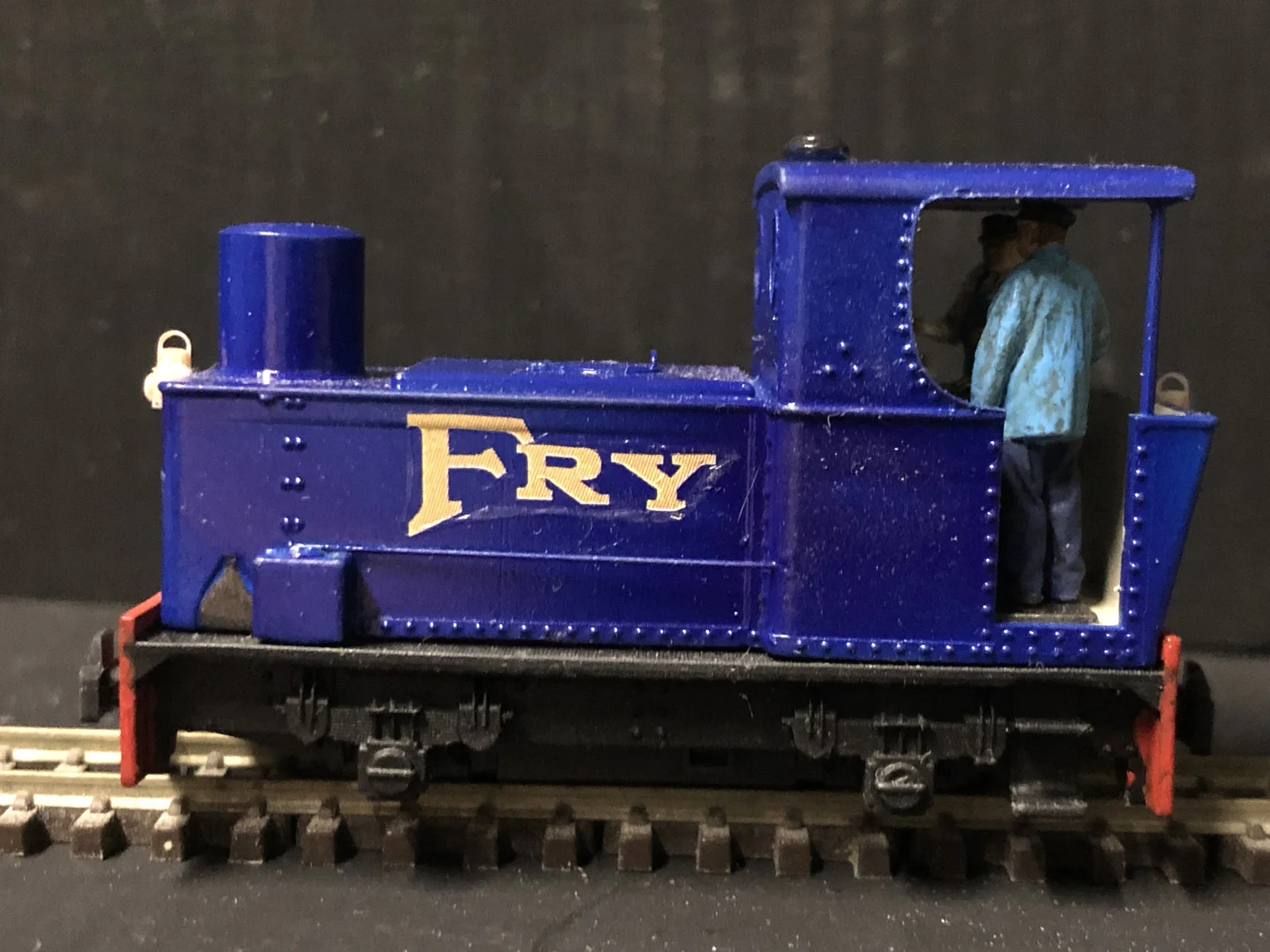 OO9/009 100 HP Sentinel Steam (Fry) Locomotive fits the Kato chassis 11-109