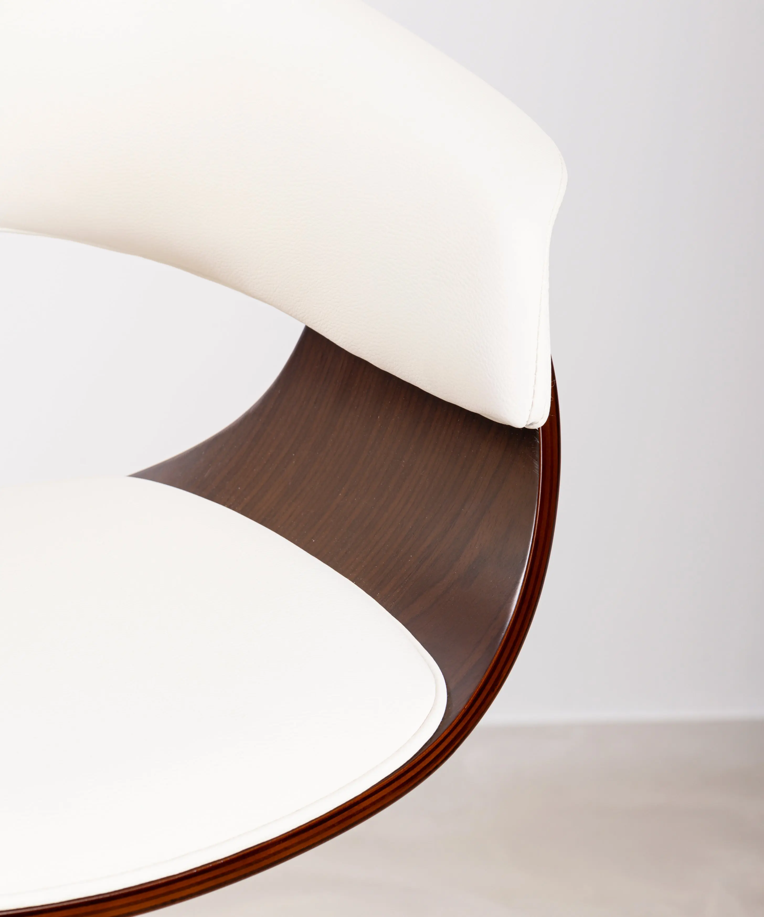 Taburete de Madera y Polipiel Regulable Beckett