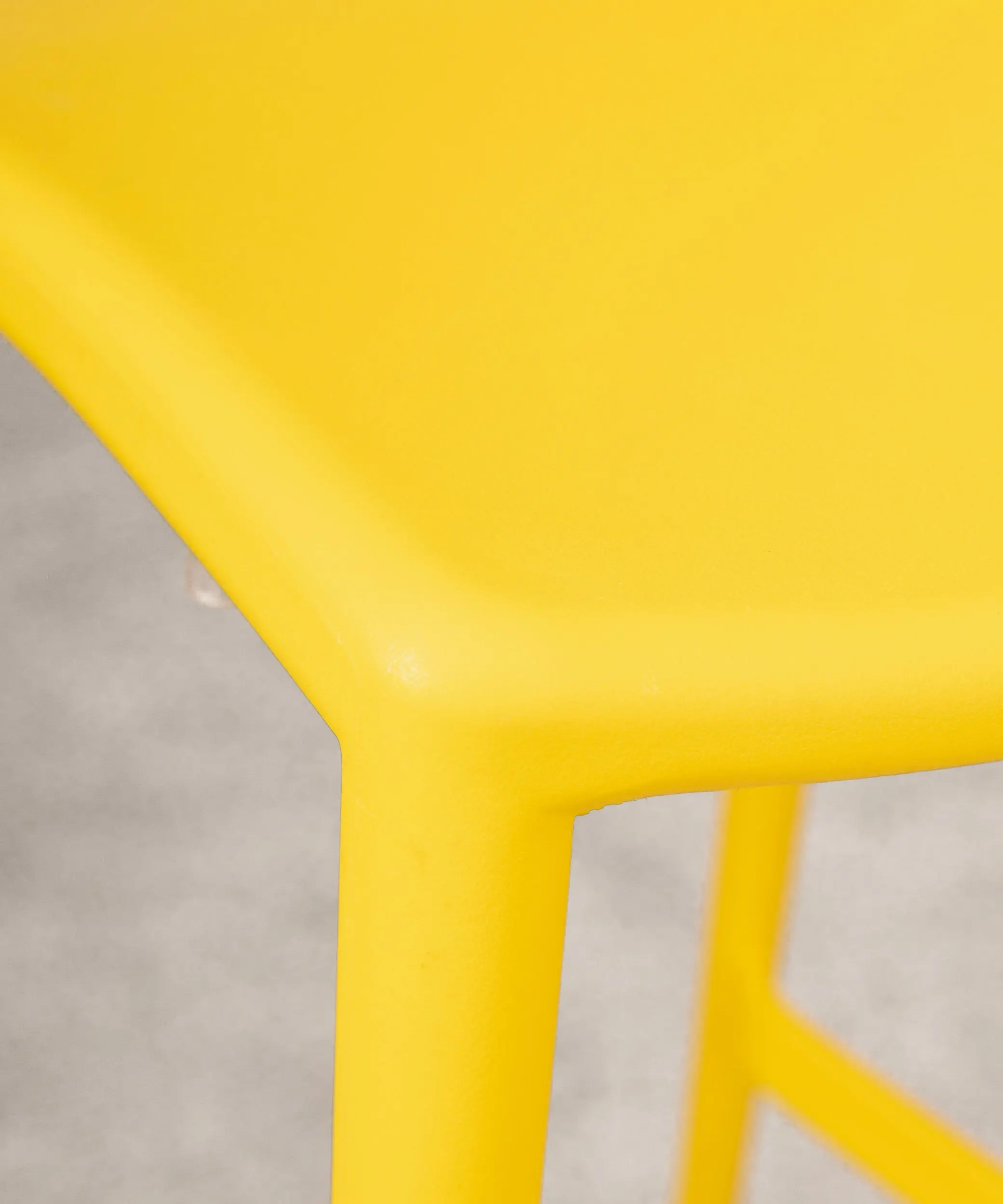 Taburete de Polipropileno Maestro