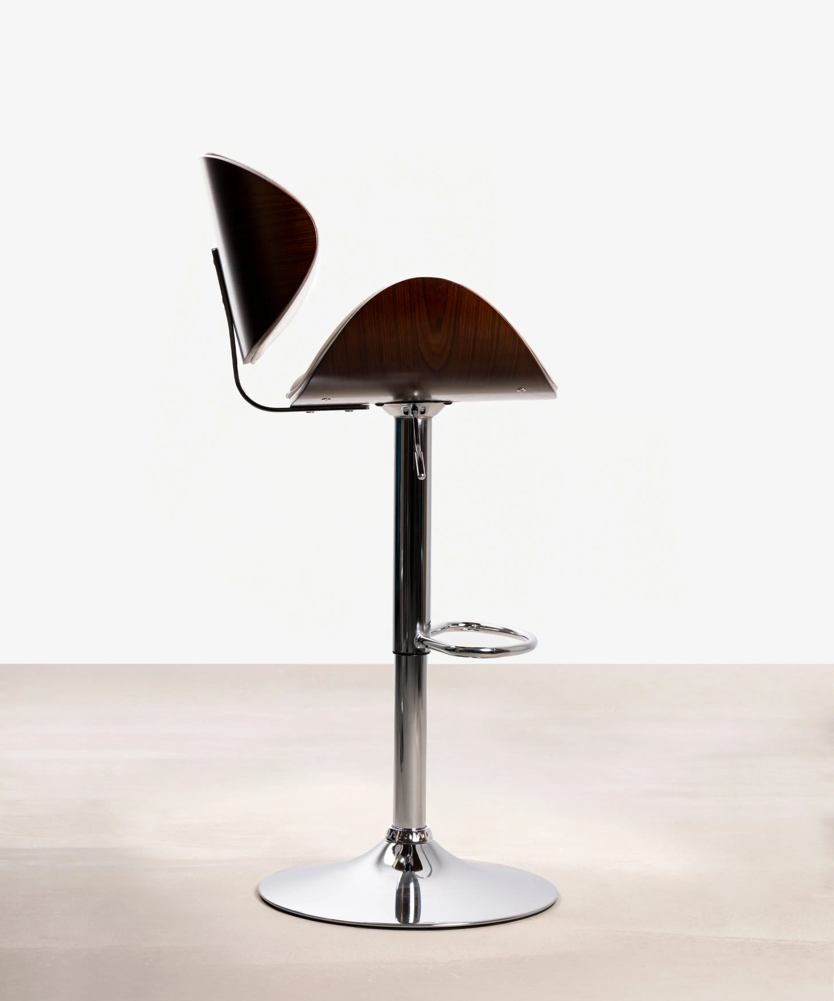 Taburete de Madera y Polipiel Regulable Shelley