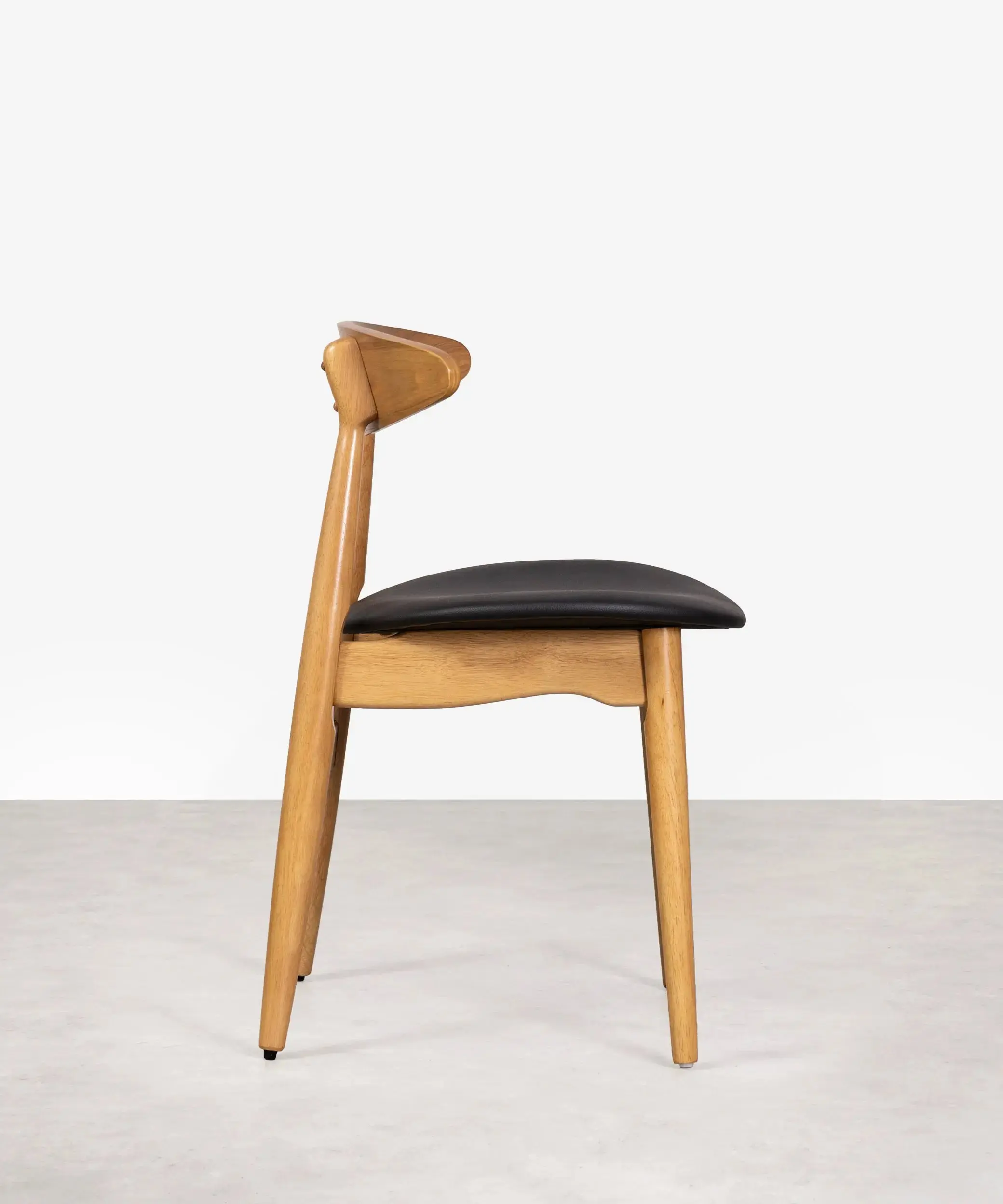 Silla de Comedor en Madera Acolchada Kyoto