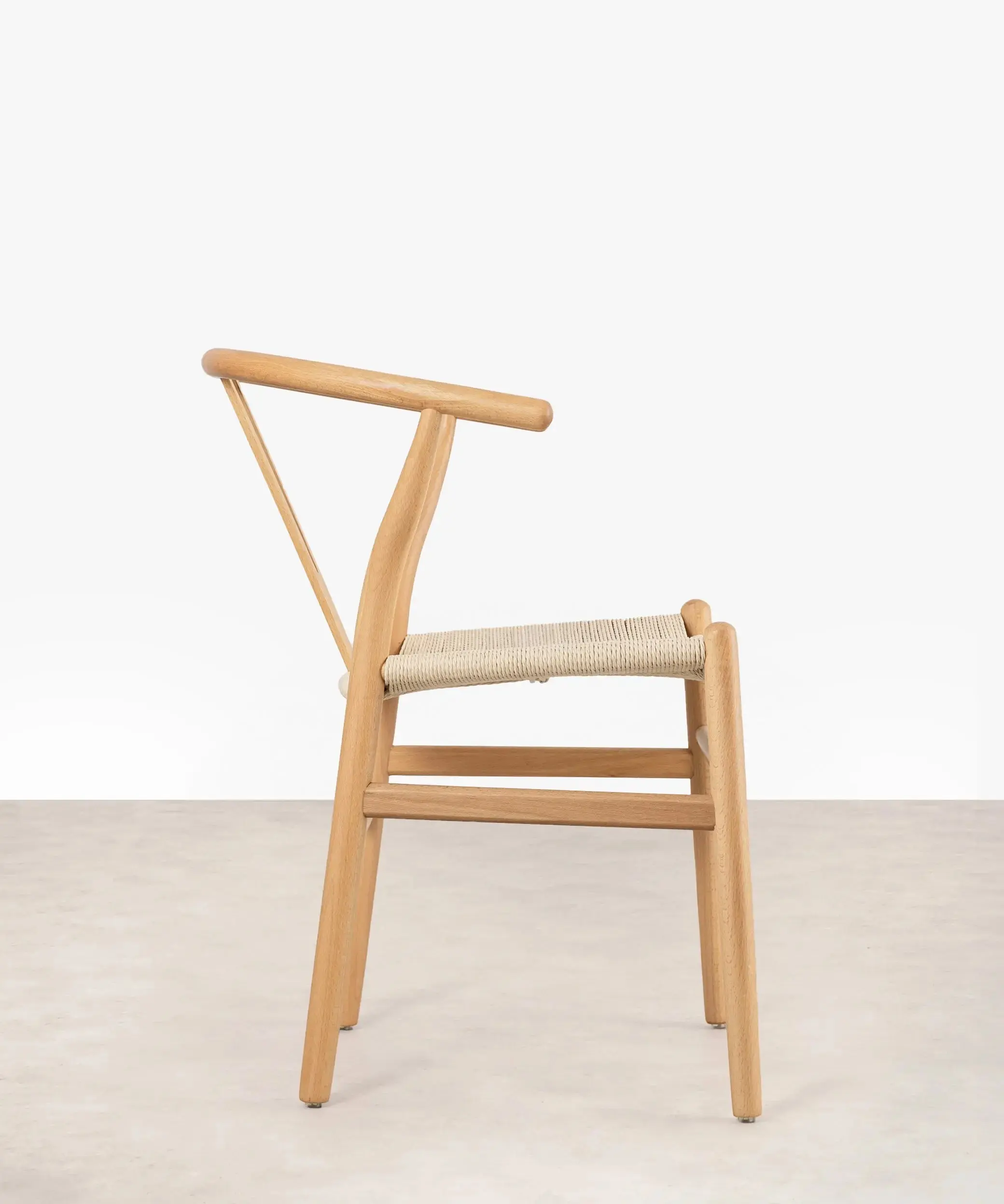 Silla de Madera y Cuerda Trenzada Uish