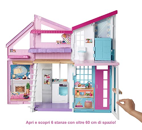 Barbie   Casa di Malibu   Casa di Barbie Malibu   Playset Trasformabile con Plug and Play   Oltre 25 Accessori   60 Cm   Regalo per Bambini da 3  Anni, FXG57 : Videogiochi