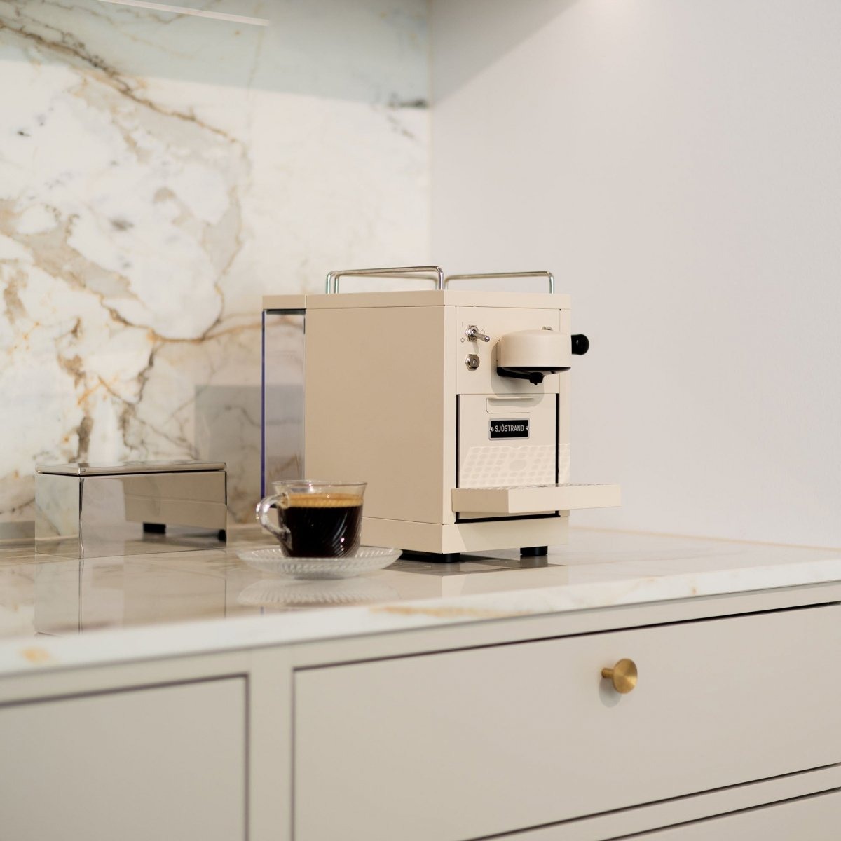 Sjöstrand THE ORIGINAL Stalowy Pojemnik na Kapsułki / Srebrny