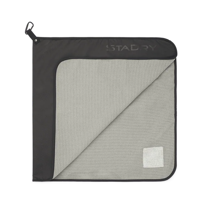 Titleist Stadry Drihood Bag Towel