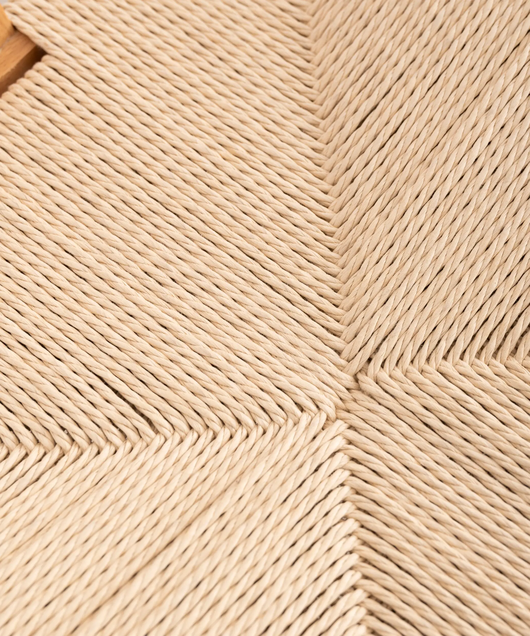 Silla de Madera y Cuerda Trenzada Uish