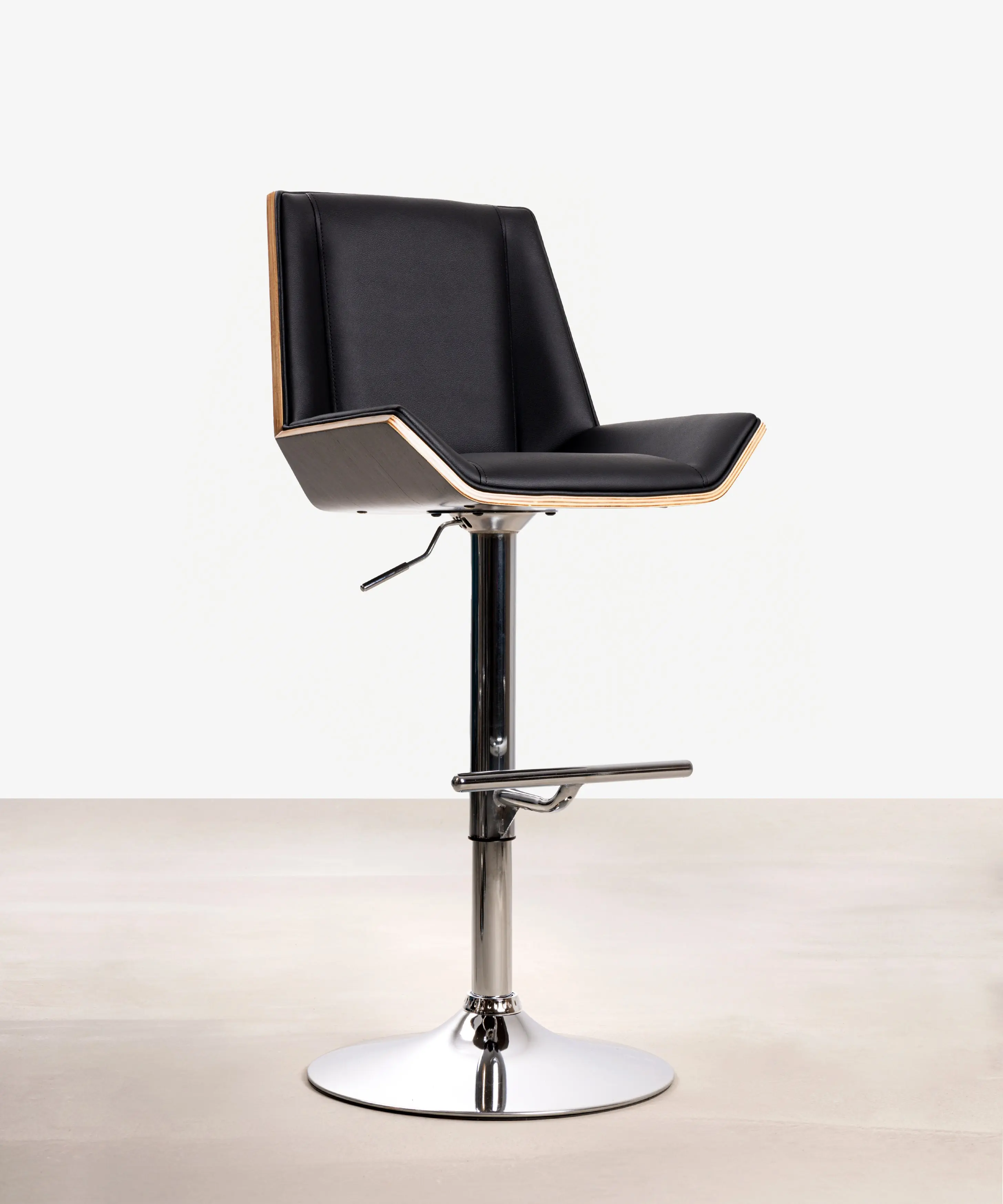 Taburete de Madera y Polipiel Regulable Lyssa