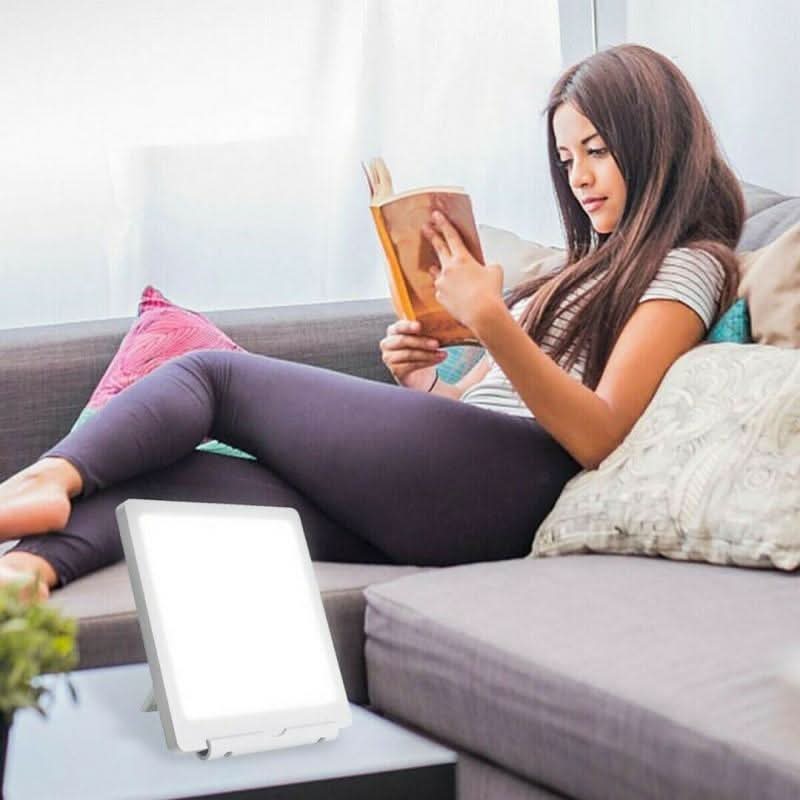 Lámpara de terapia LED Sunbeam – Luz ambiental con 10.000 lux para energía y concentración