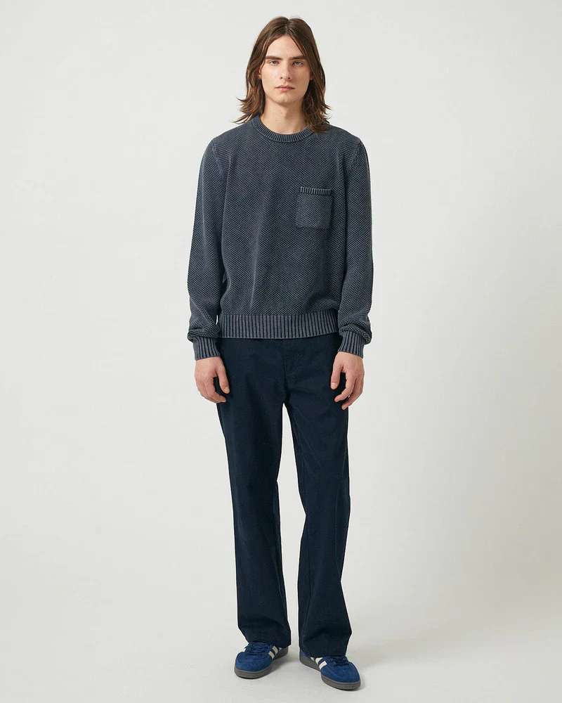 POCKET CREWNECK - BLACK