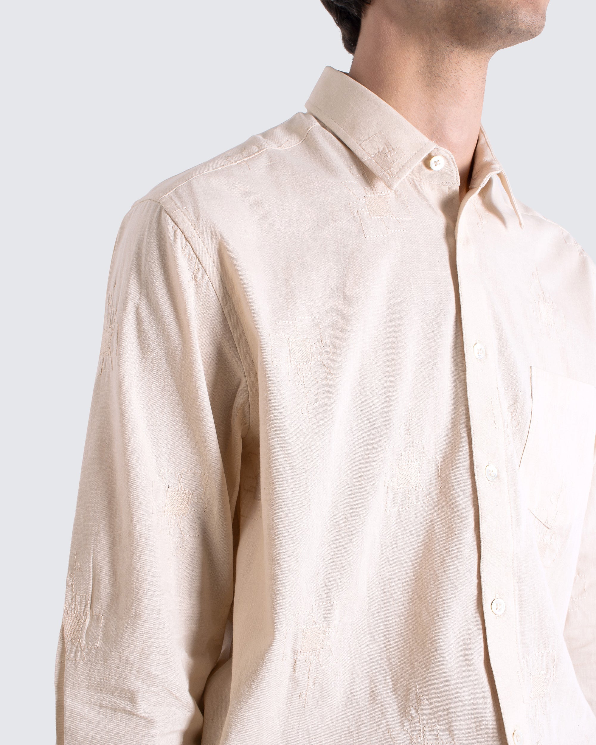 EMBROIDERED ABSTRACT FLOWER SHIRT